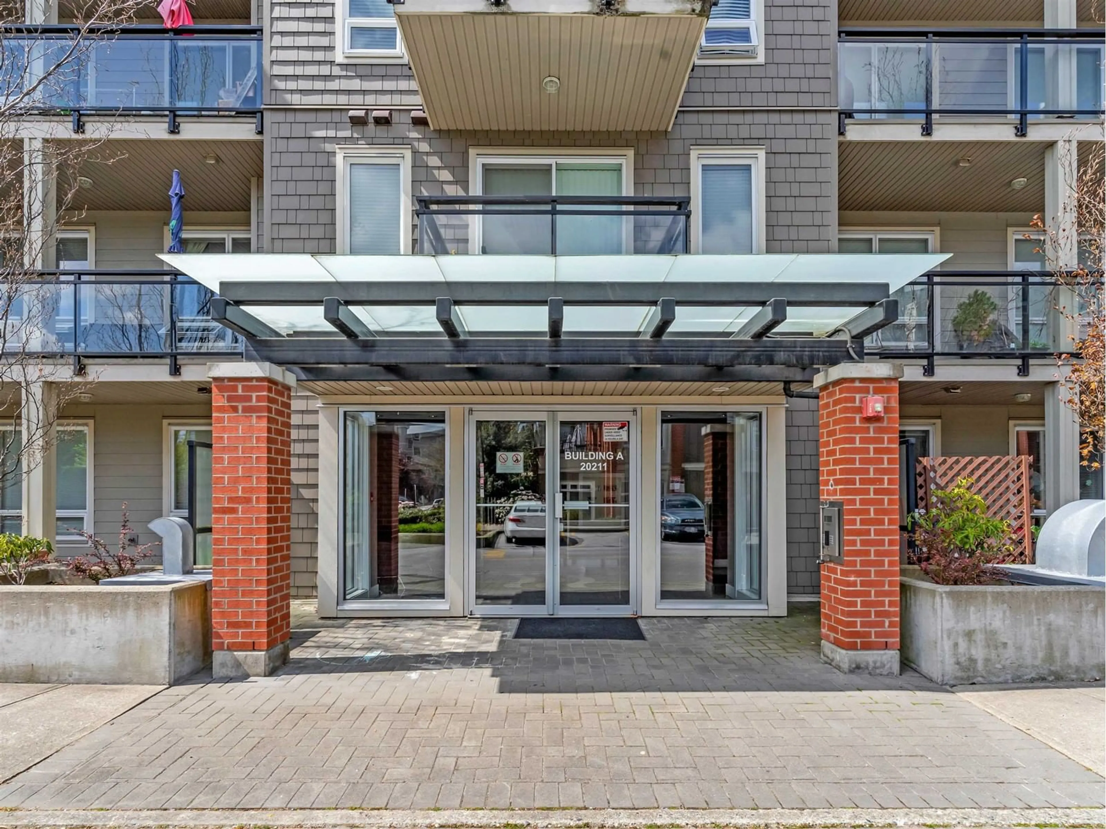 Indoor foyer for A119 - 20211 66, Langley British Columbia V2Y0L4