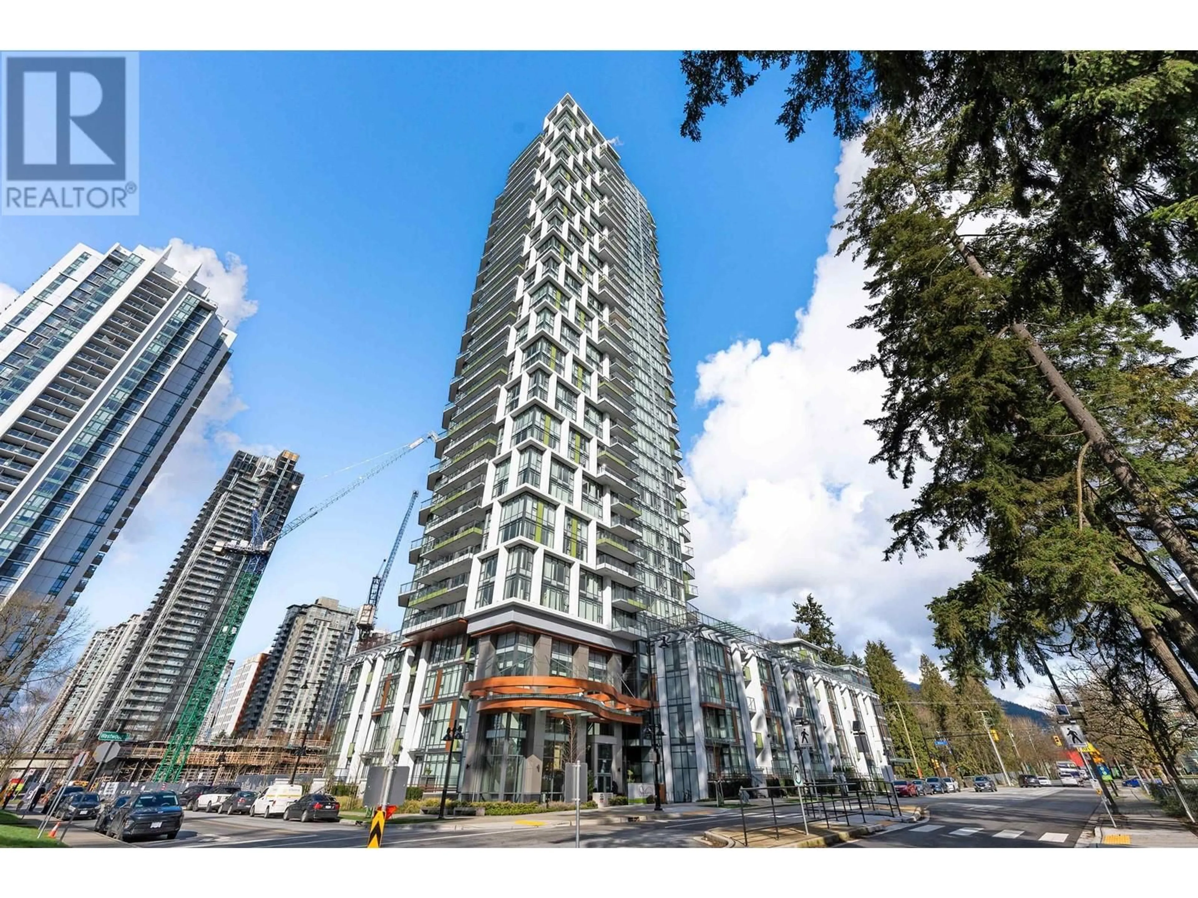 Indoor foyer for 2607 - 1182 WESTWOOD STREET, Coquitlam British Columbia V3B0T9
