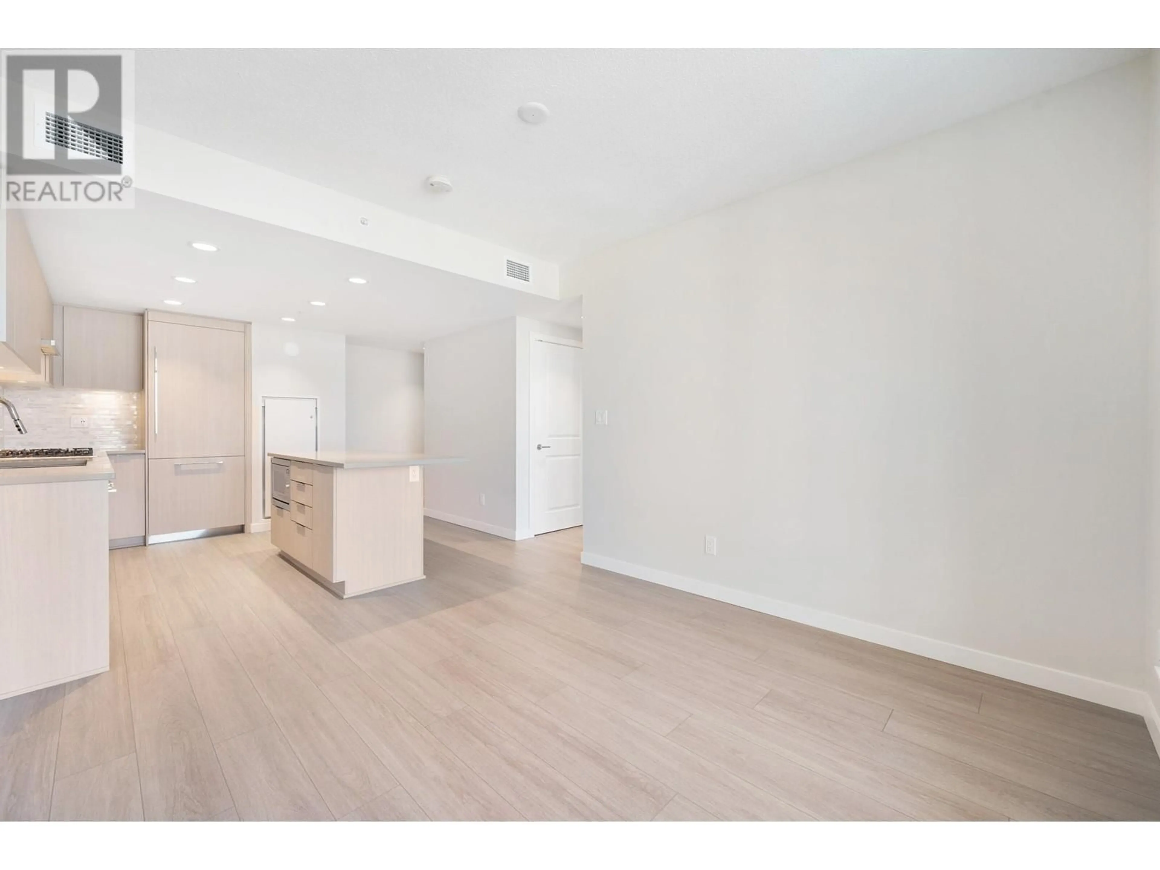 A pic of a room for 2607 - 1182 WESTWOOD STREET, Coquitlam British Columbia V3B0T9