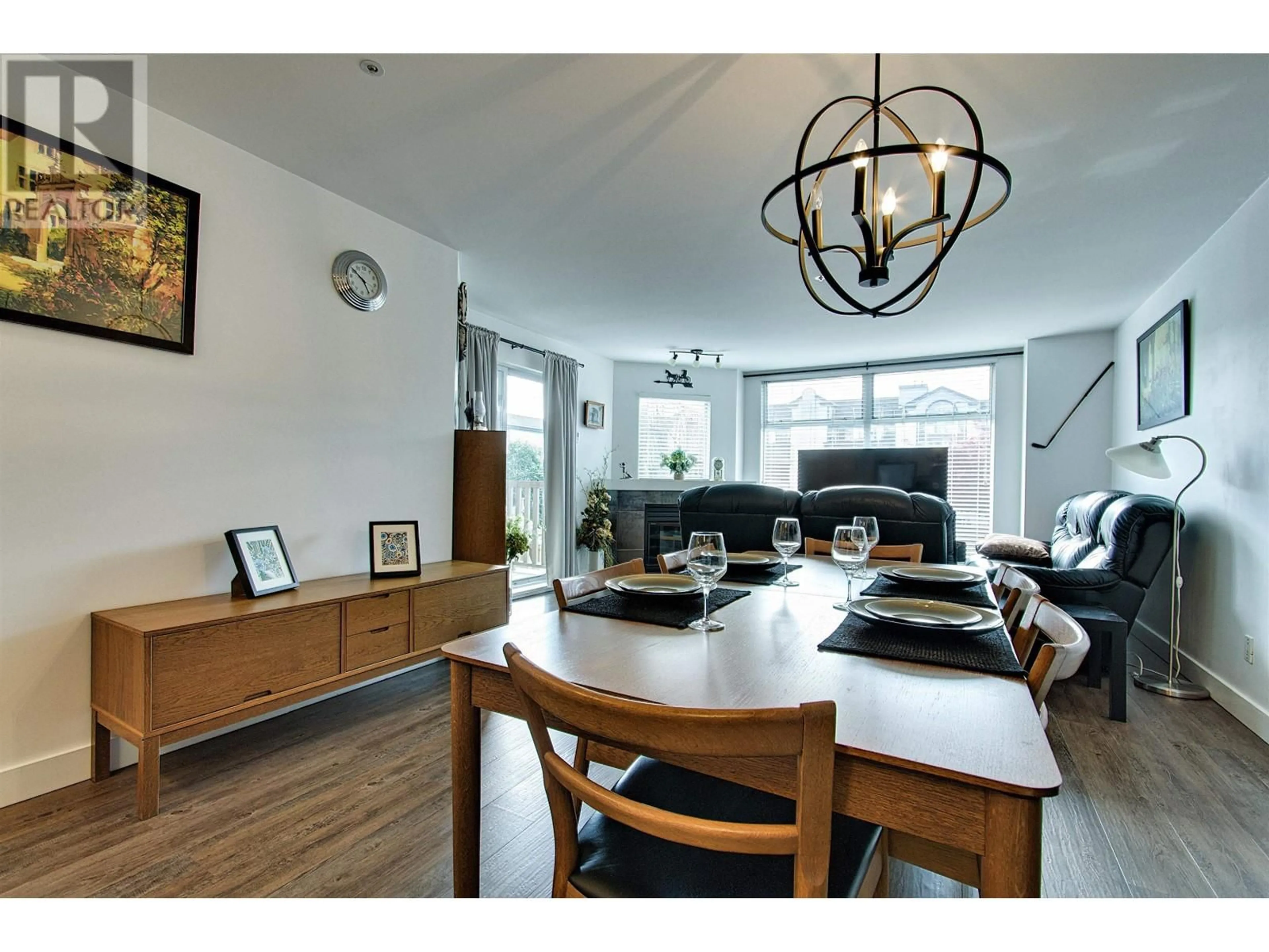 Dining room, wood/laminate floor for 201 - 19131 FORD ROAD, Pitt Meadows British Columbia V3Y2R5