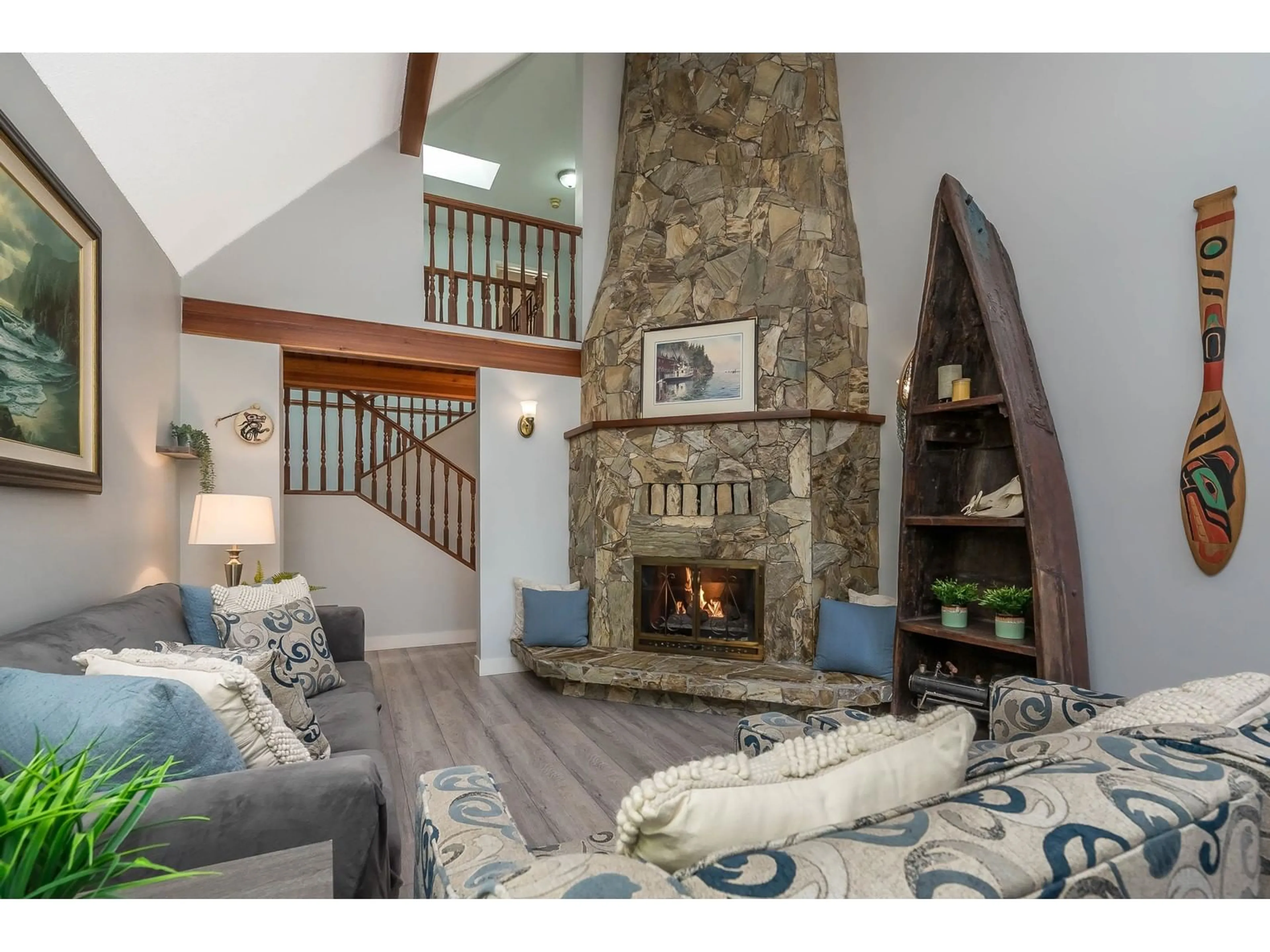 Living room with furniture, unknown for 4567 SADDLEHORN, Langley British Columbia V2Z1J7
