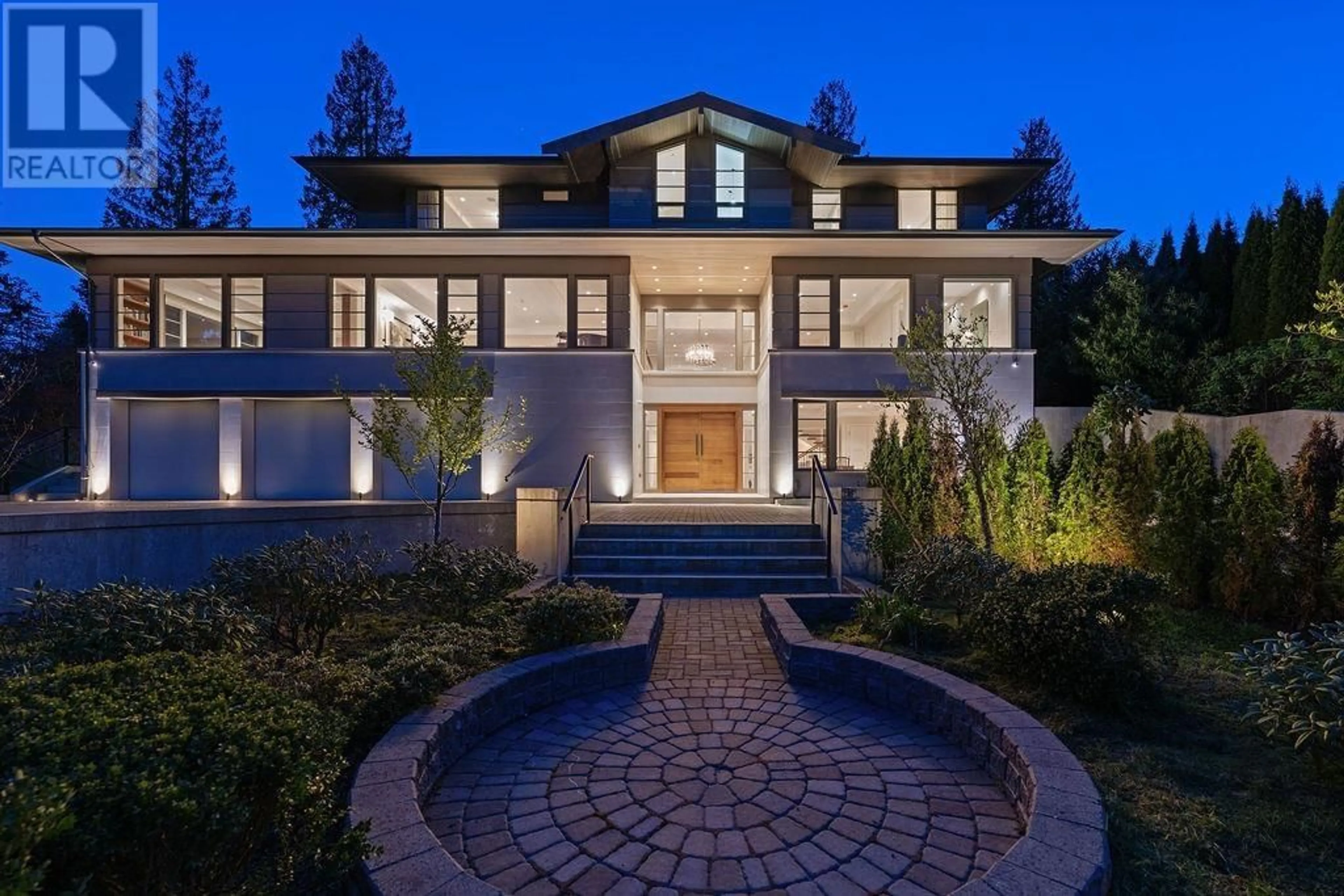 Unknown for 565 ROBIN HOOD ROAD, West Vancouver British Columbia V7S1T4