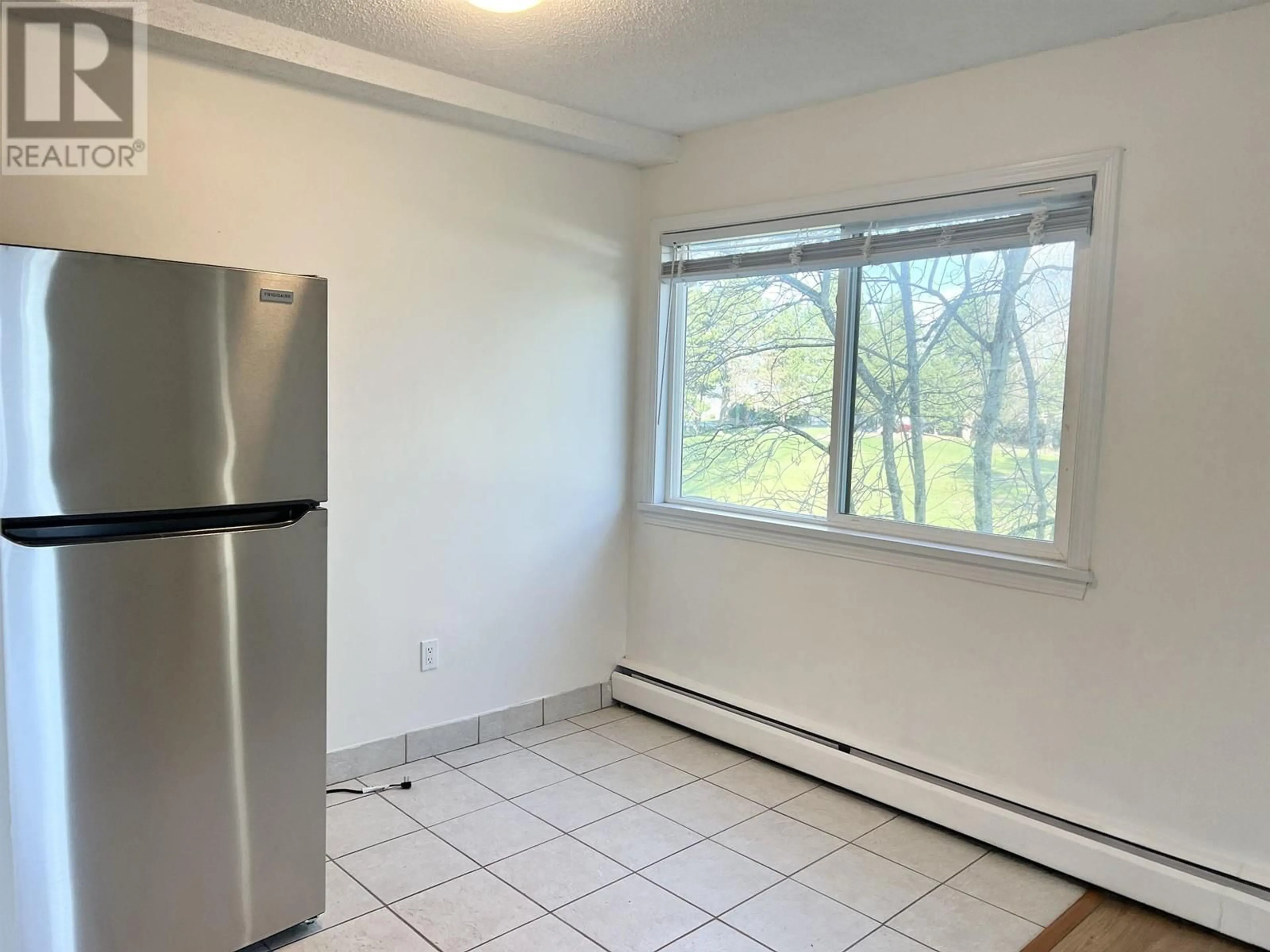 A pic of a room for 212 - 7220 LINDSAY ROAD, Richmond British Columbia V7C3M6