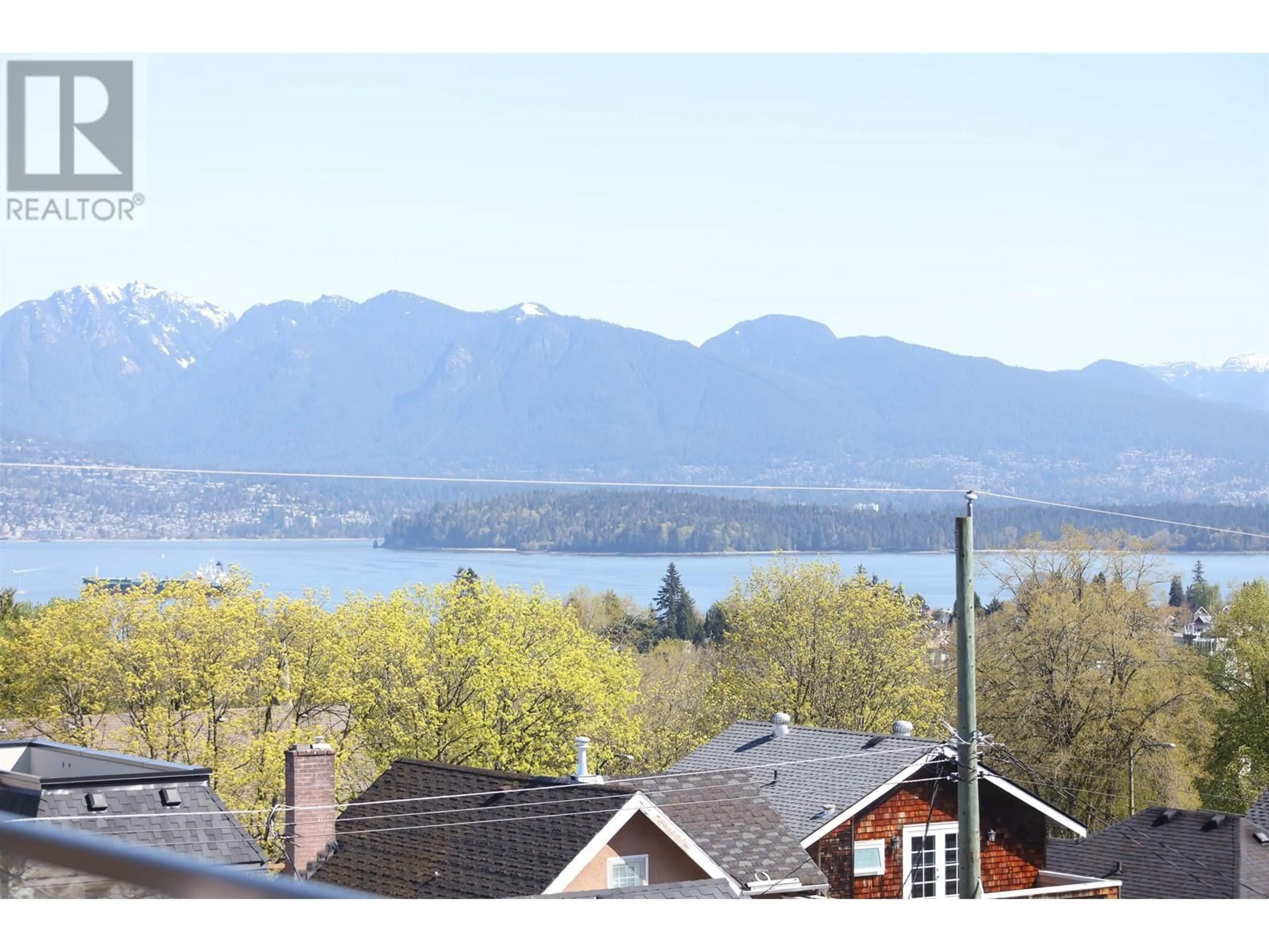 Blurry image for 4039 11TH AVENUE, Vancouver British Columbia V6R2L6