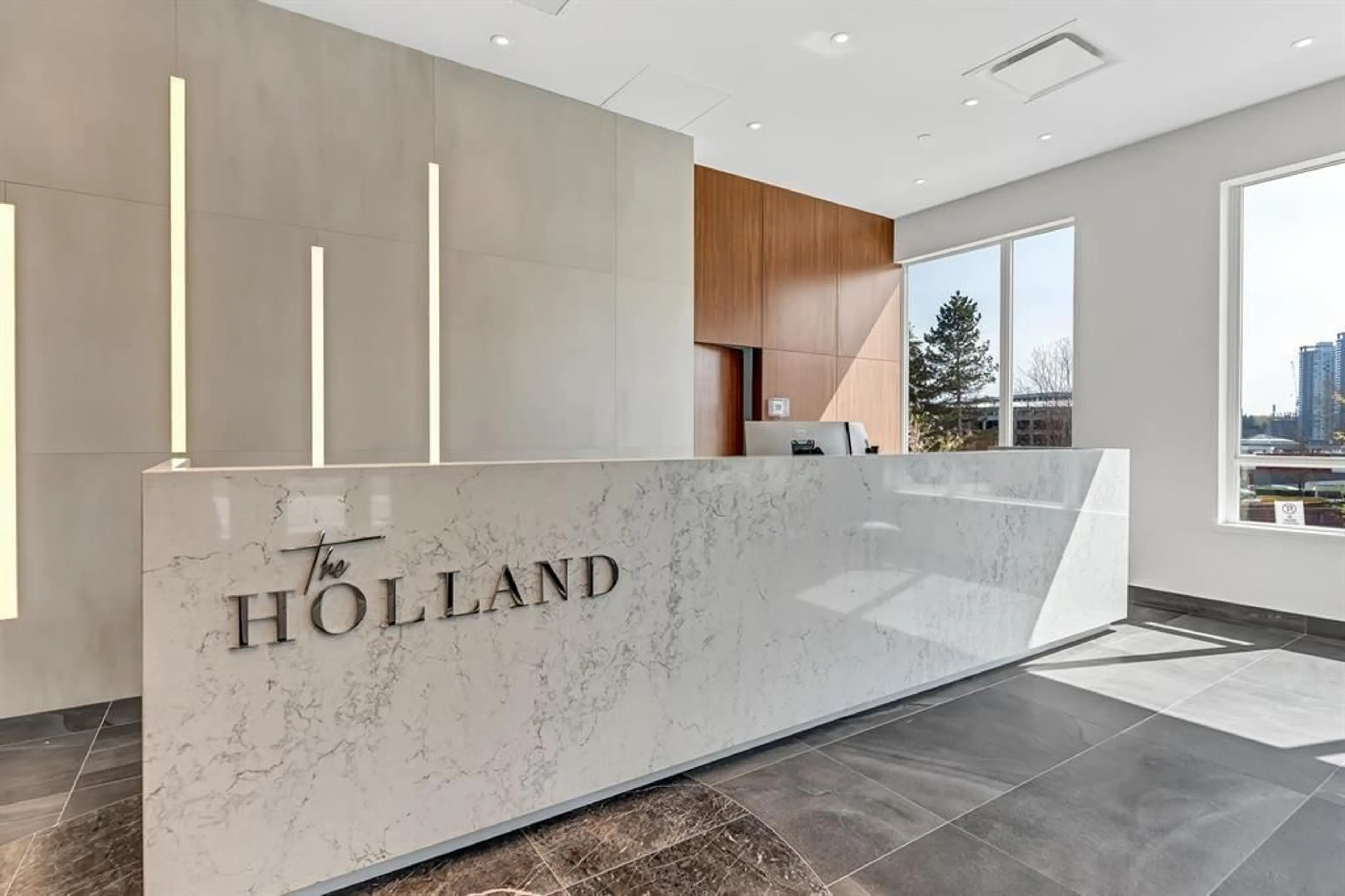 Lobby for 2303 - 13359 OLD YALE, Surrey British Columbia V3T0S4