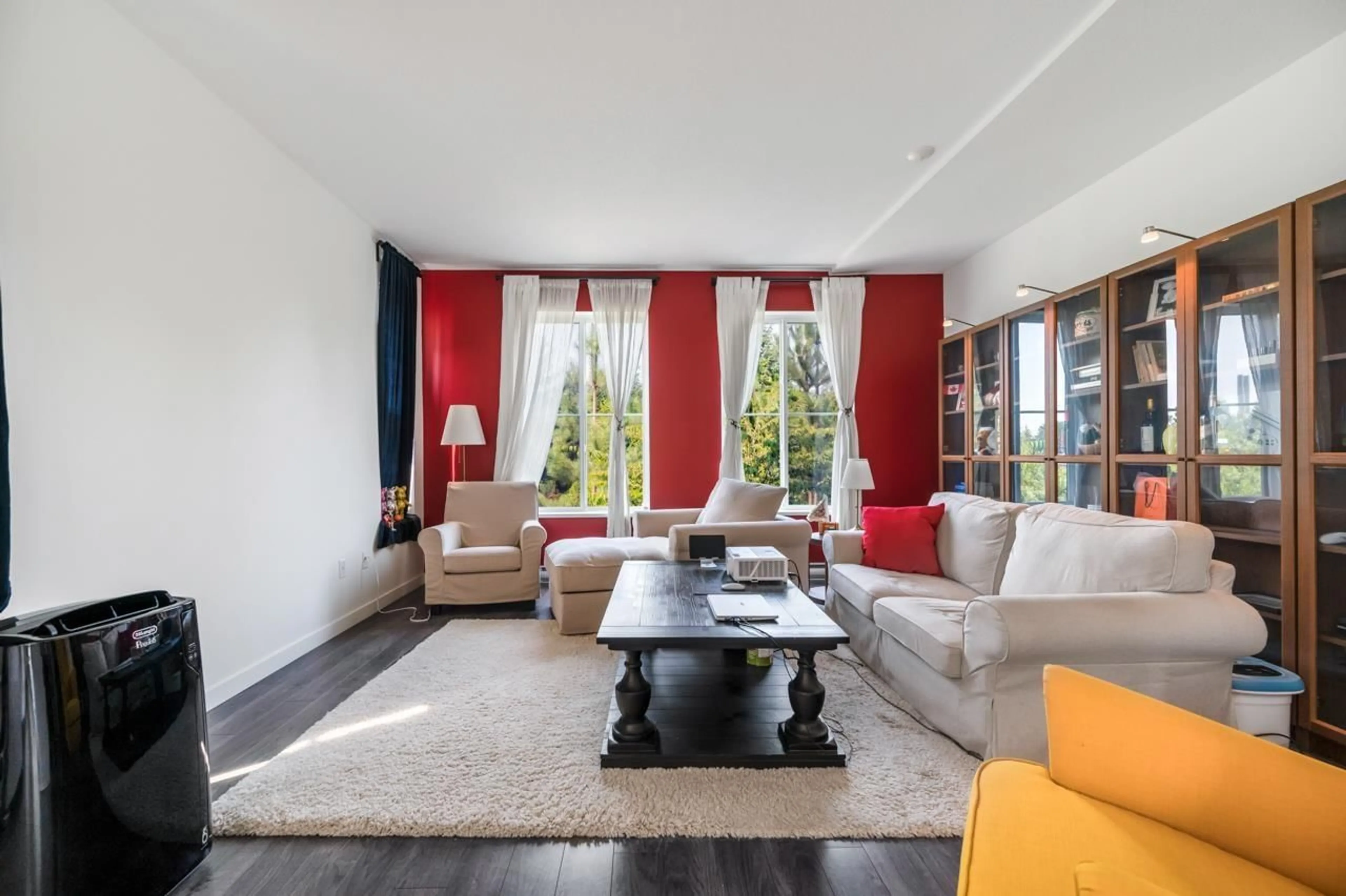 Living room with furniture, unknown for 49 - 10735 84, Delta British Columbia V4C0C7