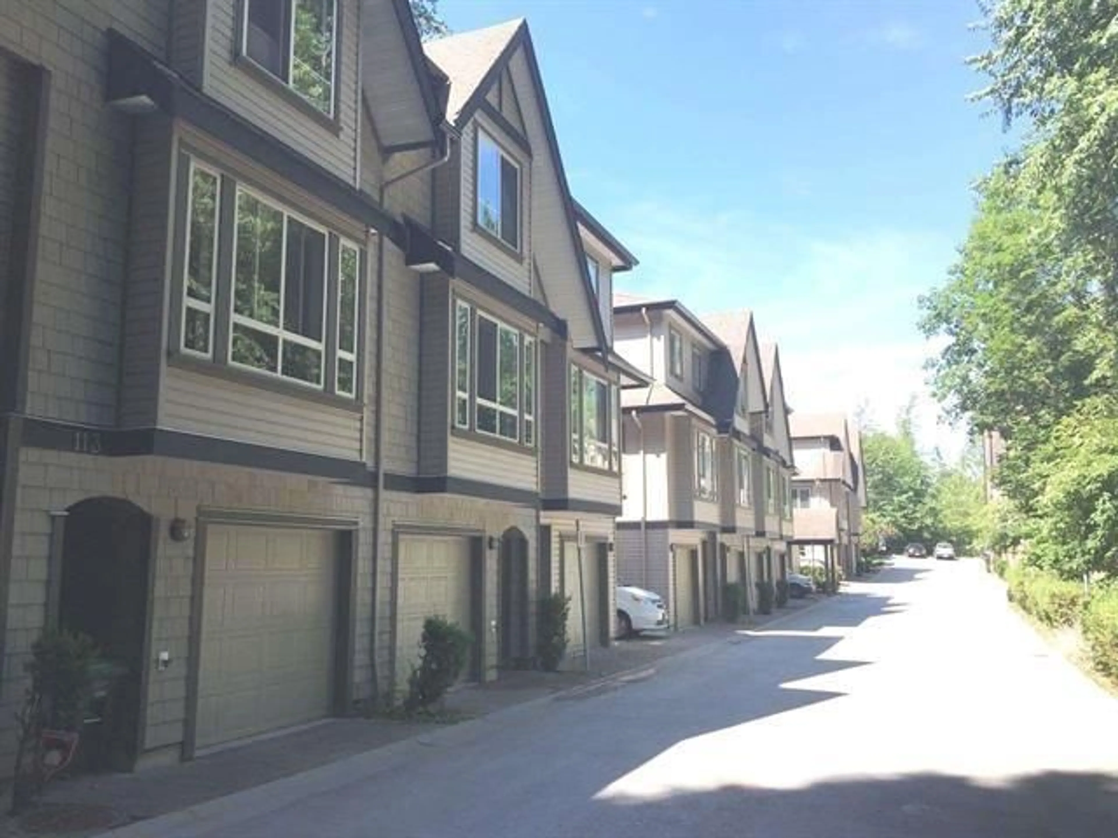 Unknown for 112 - 10468 157, Surrey British Columbia V4N2H7