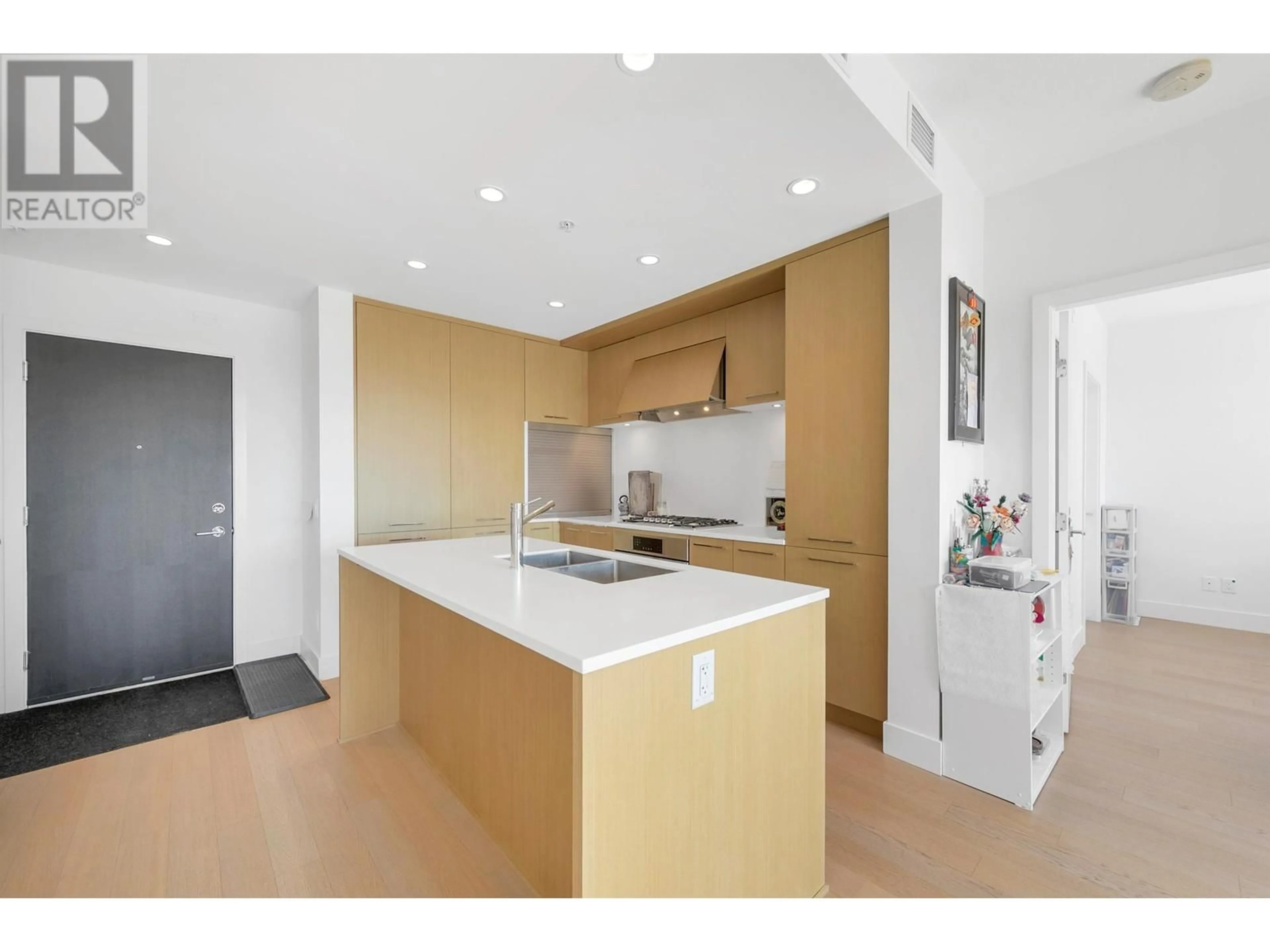Unknown for 511 - 5115 CAMBIE STREET, Vancouver British Columbia V5Z2Z6