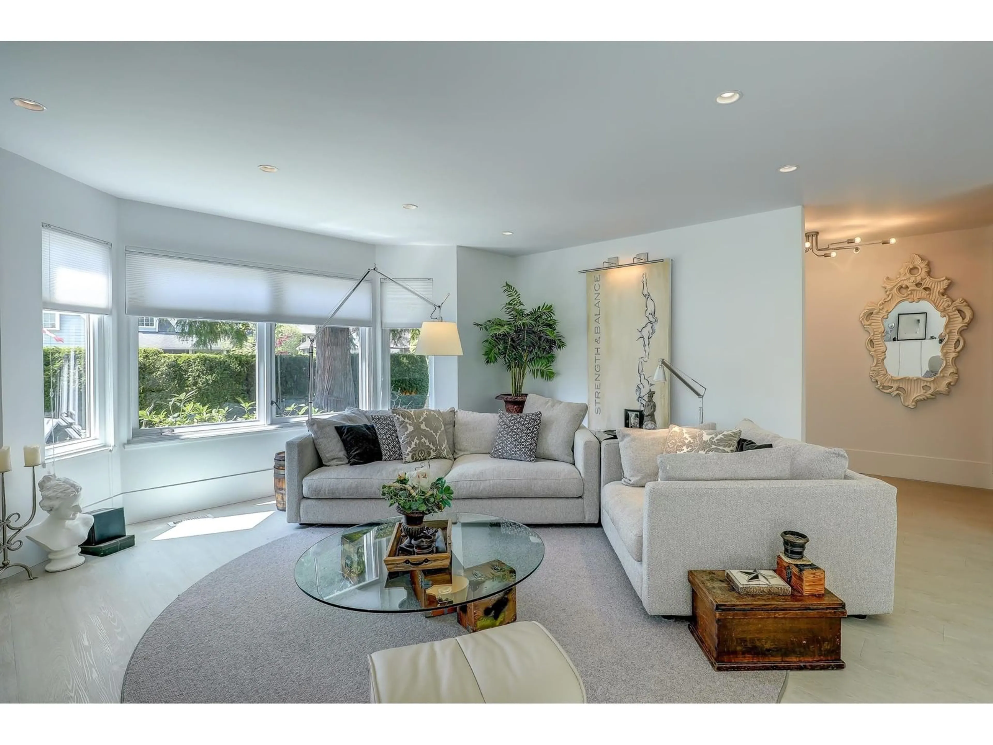 Living room with furniture, unknown for 1872 130A, Surrey British Columbia V4A8R6