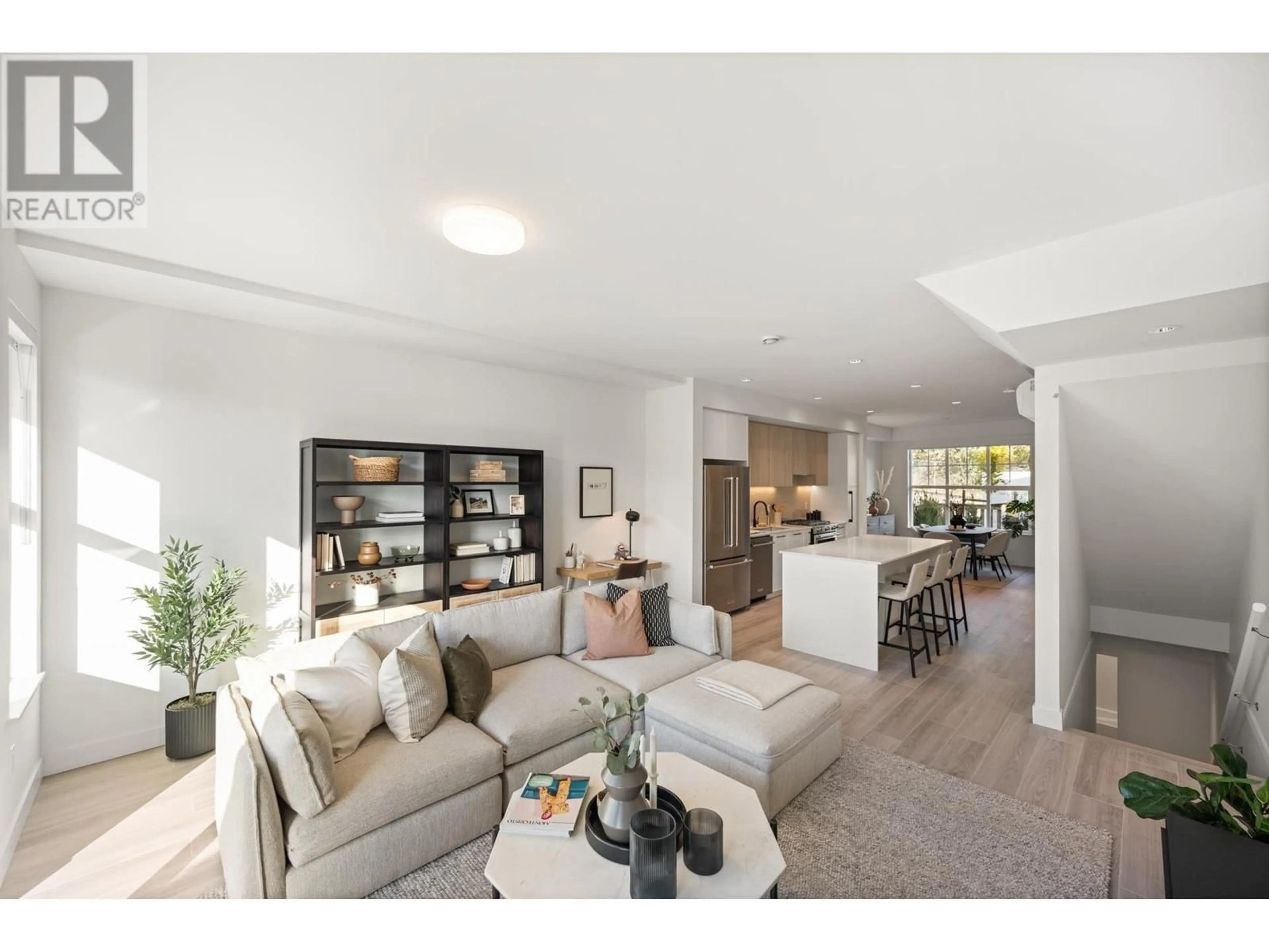 Living room with furniture, unknown for 120 - 3421 QUEENSTON AVENUE, Coquitlam British Columbia V3E0V9