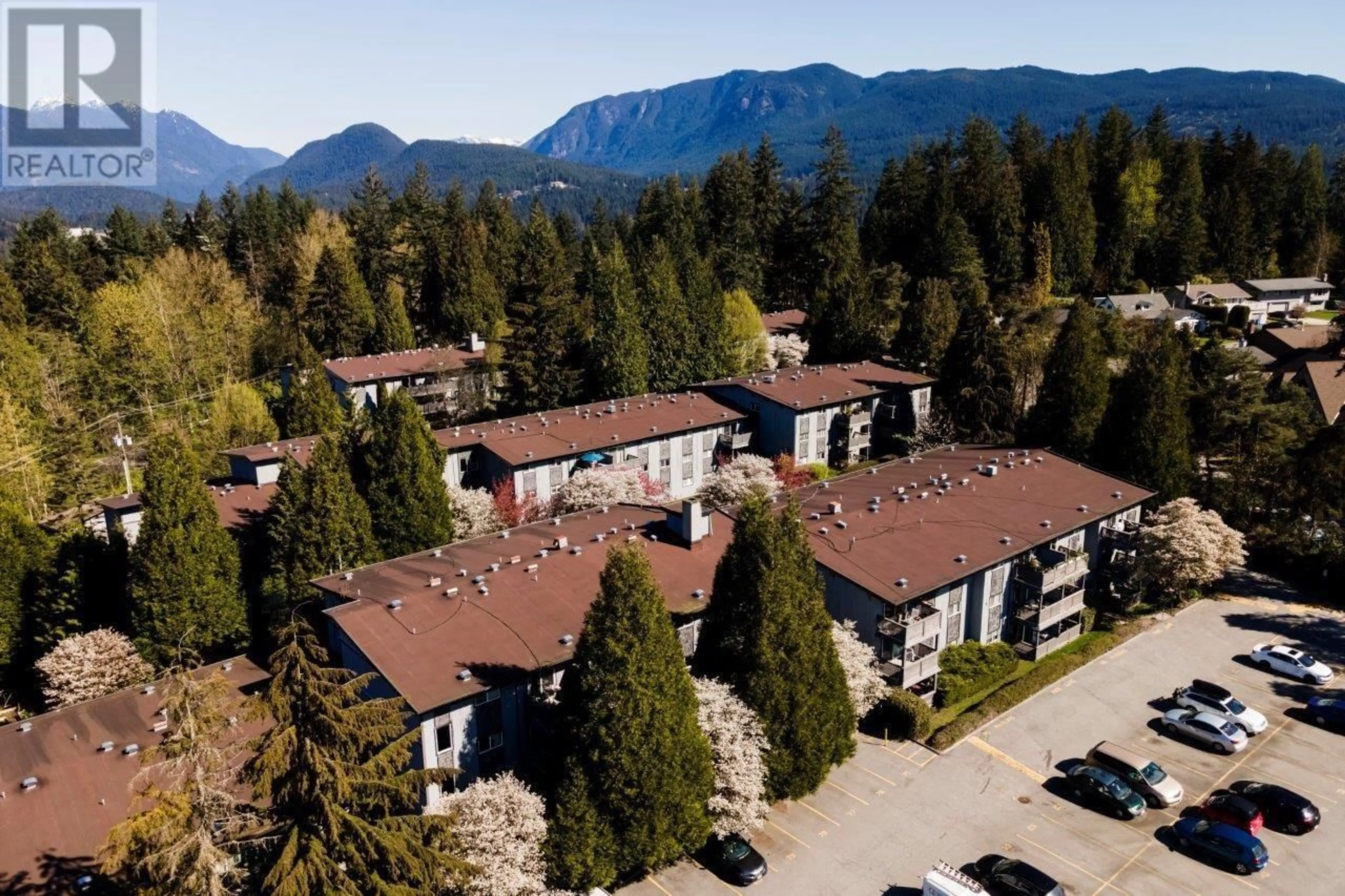 A pic from outside/outdoor area/front of a property/back of a property/a pic from drone, mountain view for 156 - 200 WESTHILL PLACE, Port Moody British Columbia V3H1V2