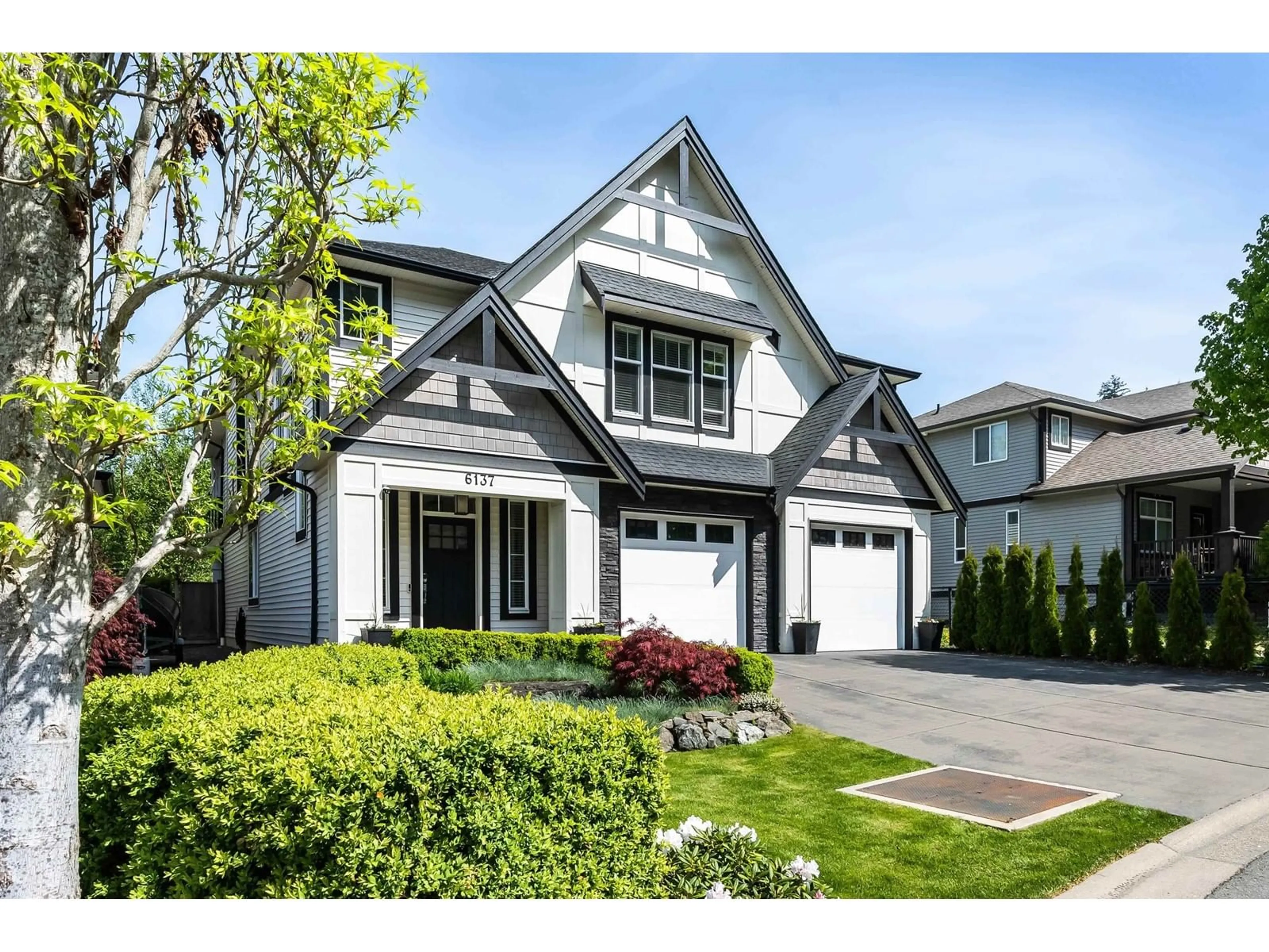 Home with vinyl exterior material, street for 6137 REXFORD DRIVE, Chilliwack British Columbia V2R0L3