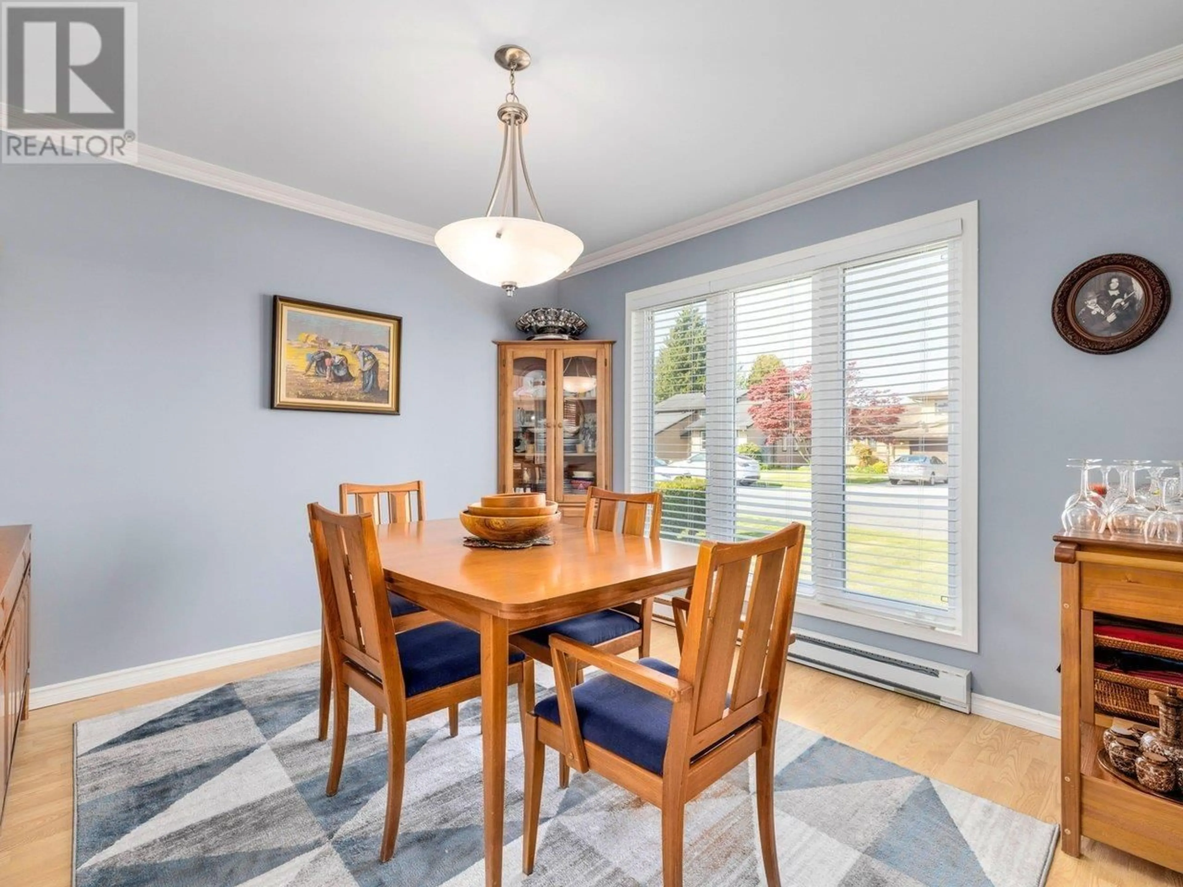 Dining room, wood/laminate floor for 4724 54 STREET, Delta British Columbia V4K3Z4