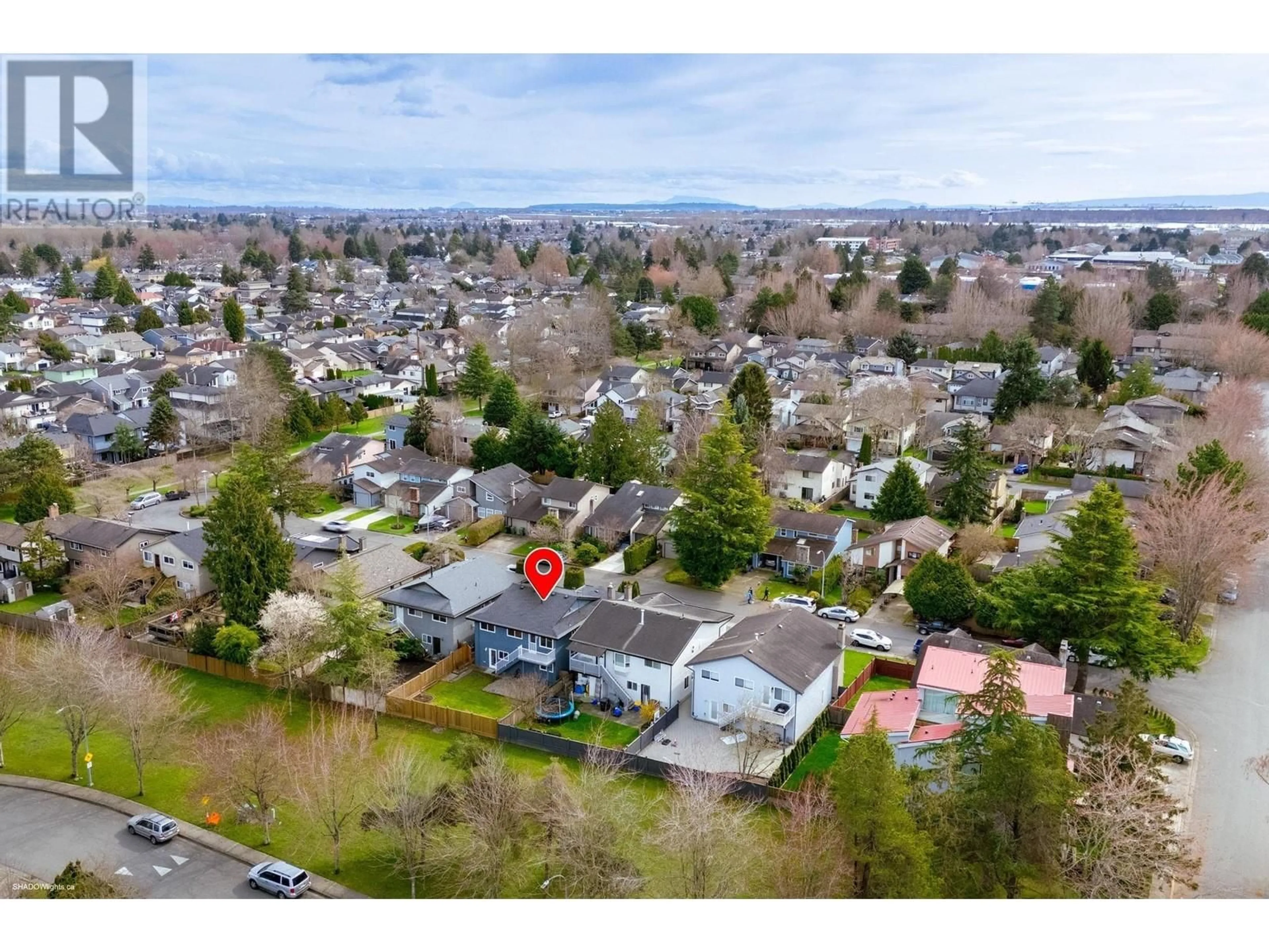 A pic from outside/outdoor area/front of a property/back of a property/a pic from drone, mountain view for 4171 CAMPOBELLO PLACE, Richmond British Columbia V7E5G5