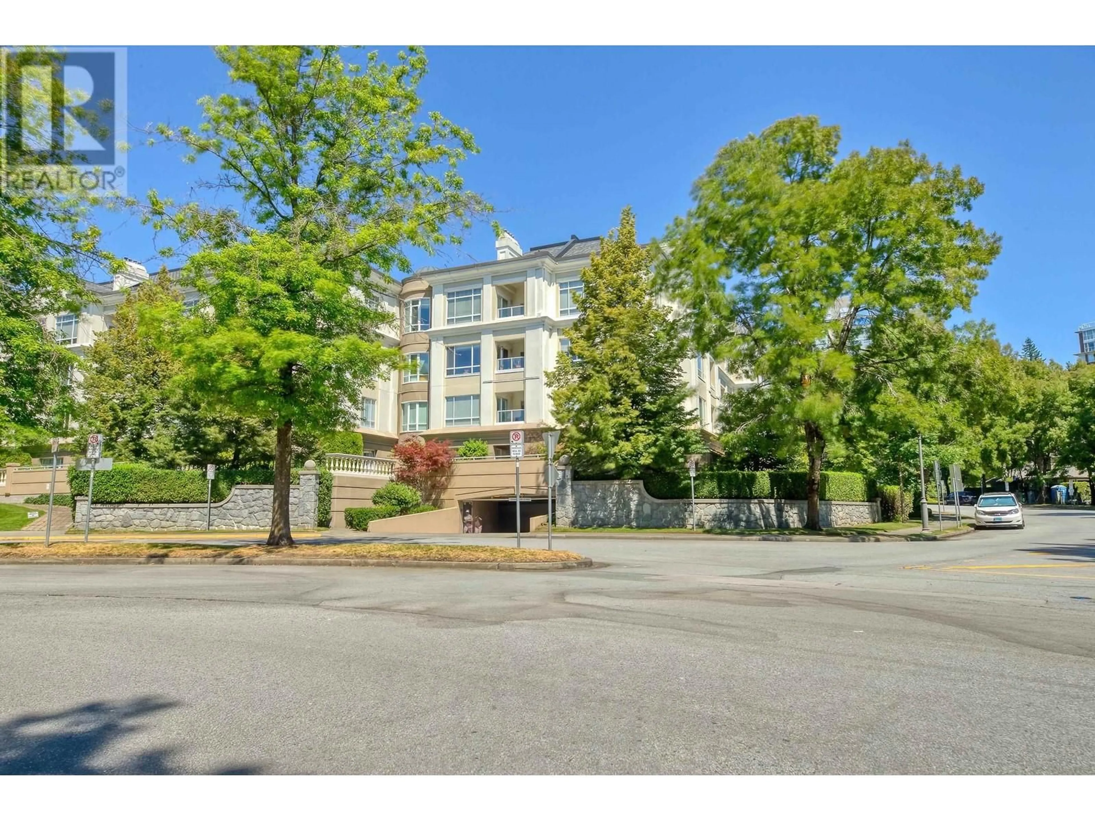 Unknown for 333 - 5735 HAMPTON PLACE, Vancouver British Columbia V6T2G8