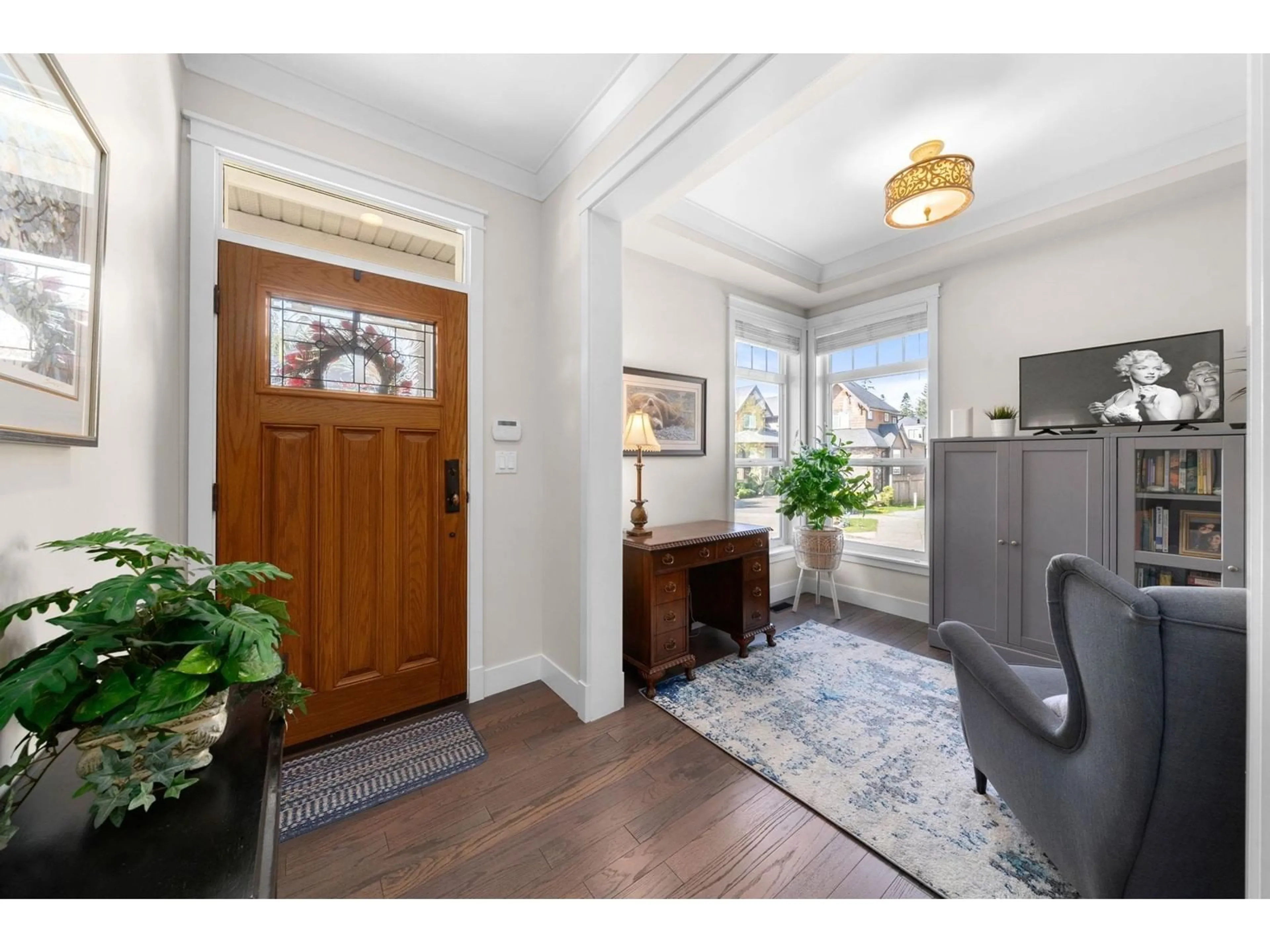 Indoor entryway for 17263 0A, Surrey British Columbia V3Z9P3