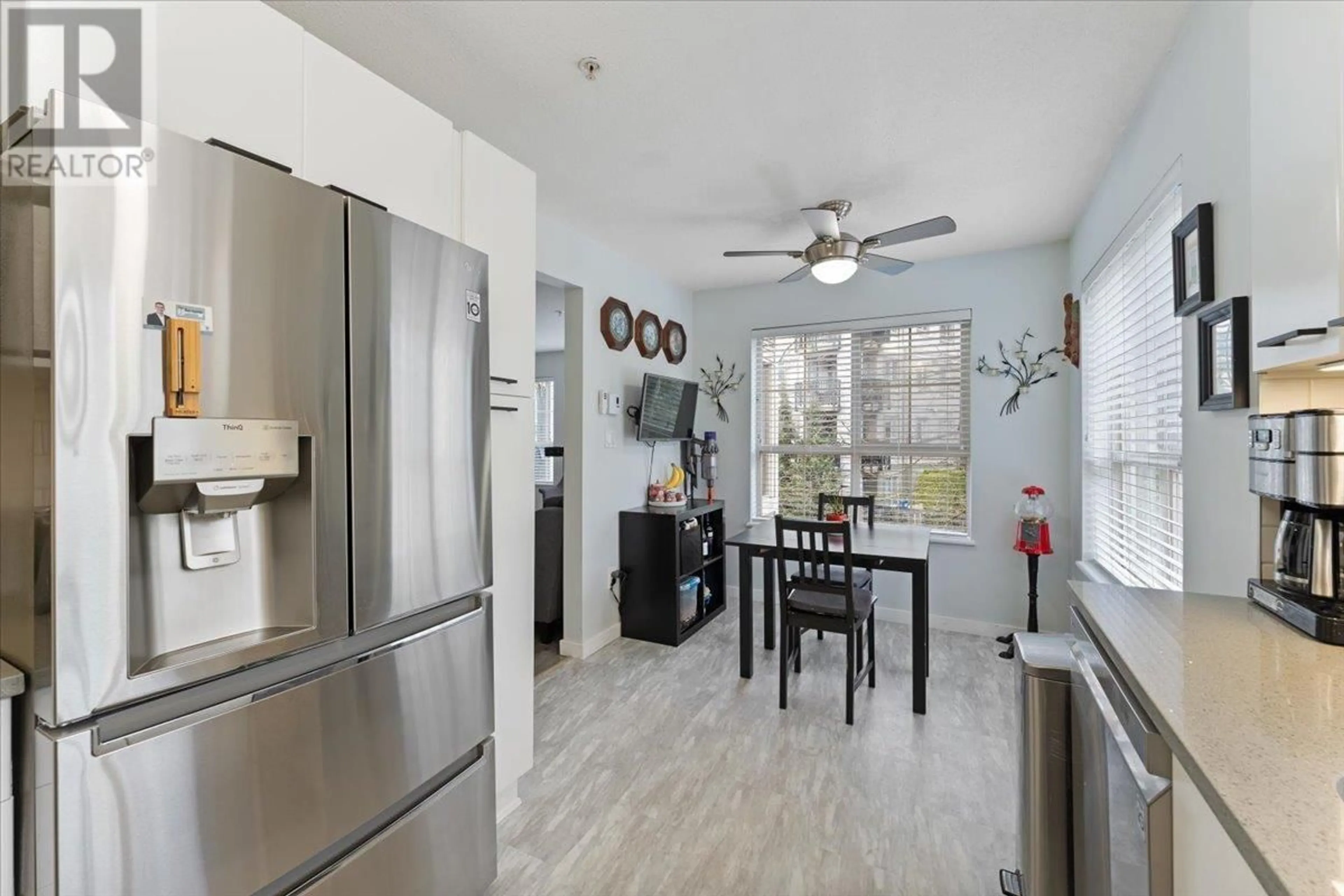 Open concept kitchen, unknown for 402 - 2958 SILVER SPRINGS BOULEVARD, Coquitlam British Columbia V3E3R9