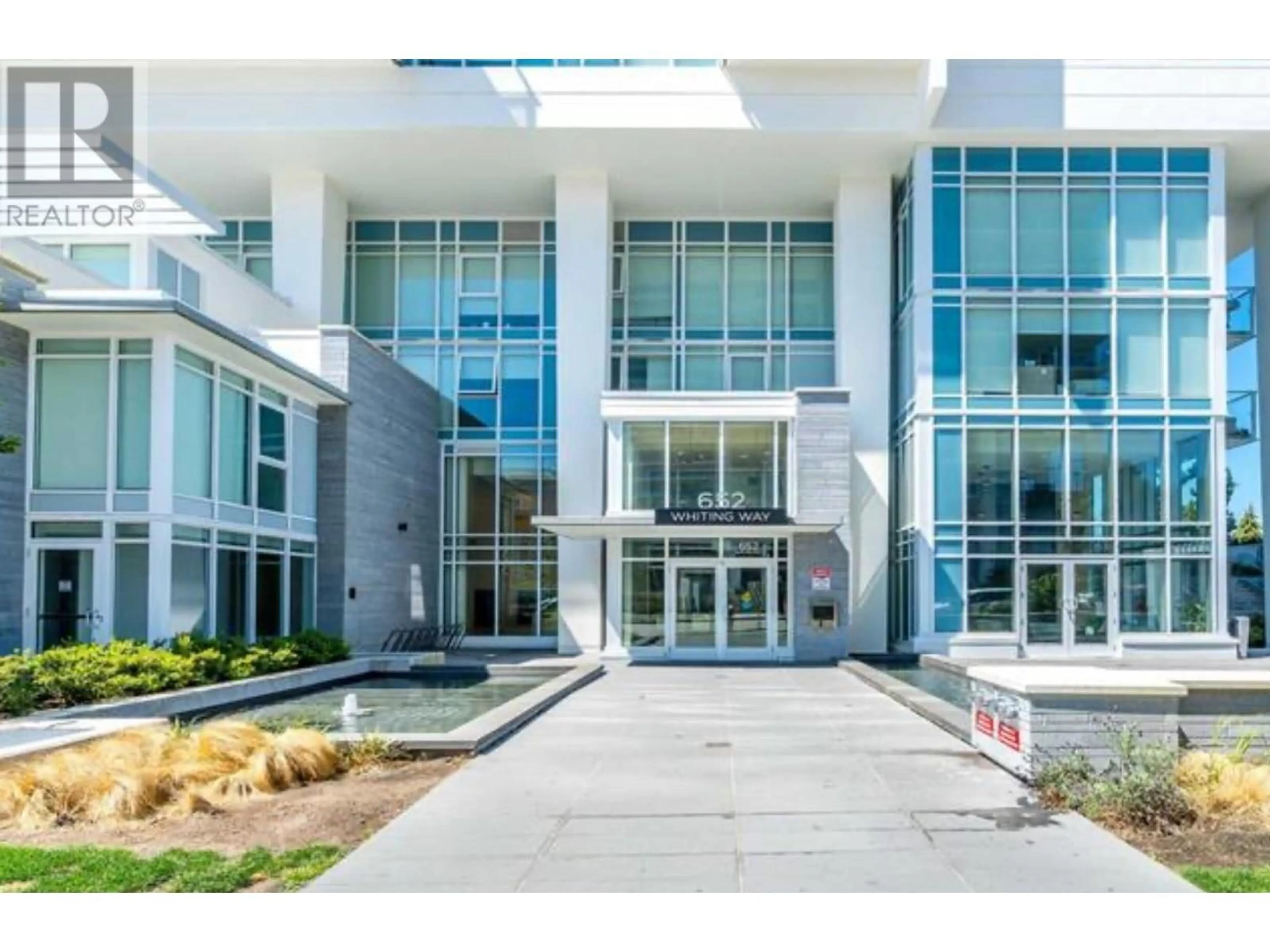 Indoor foyer for 909 - 652 WHITING WAY, Coquitlam British Columbia V3J0K3