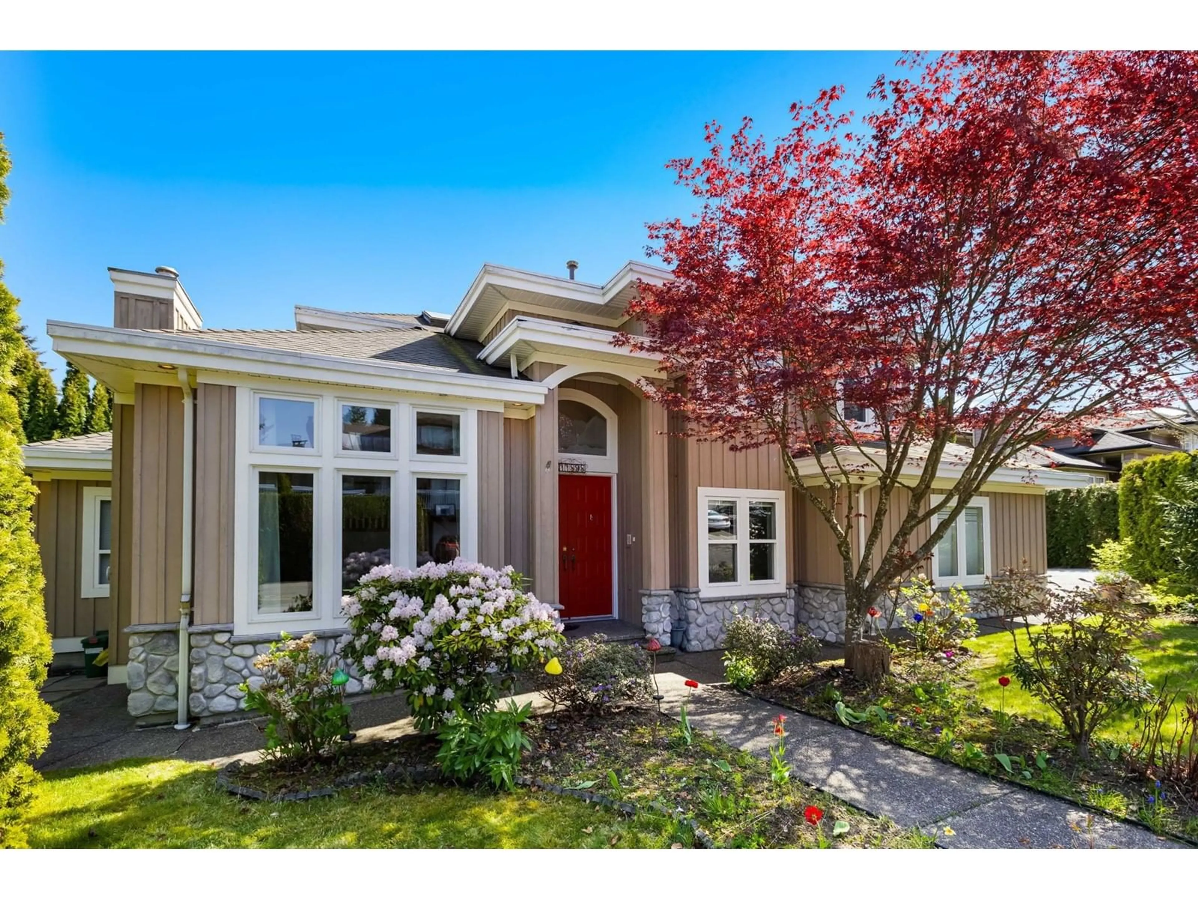 Home with vinyl exterior material, street for 11898 CHATEAU, Delta British Columbia V4E3B8