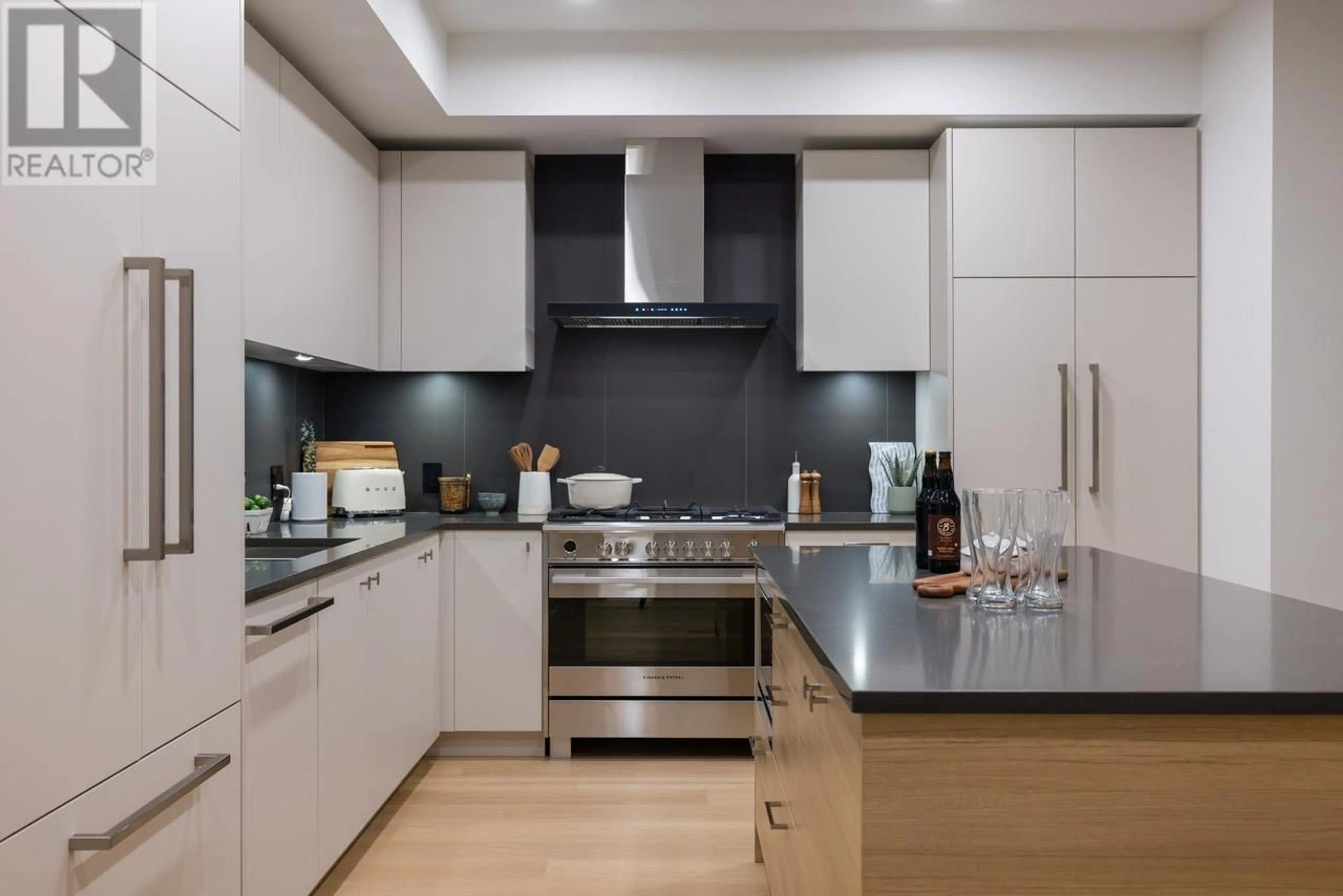 Contemporary kitchen, ceramic/tile floor for 407 - 4909 ELLIOTT STREET, Delta British Columbia V4K2Y1