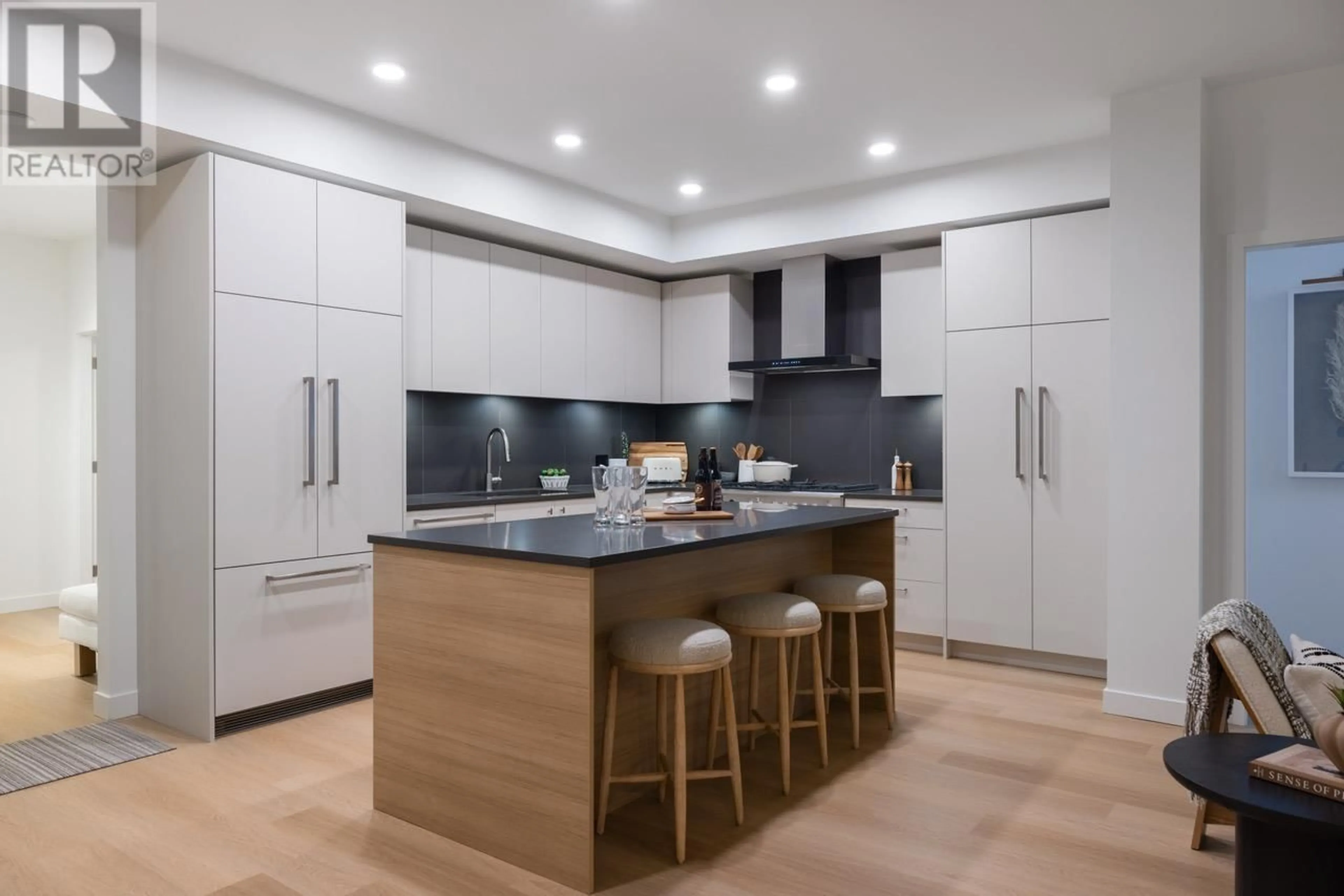 Contemporary kitchen, unknown for 407 - 4909 ELLIOTT STREET, Delta British Columbia V4K2Y1
