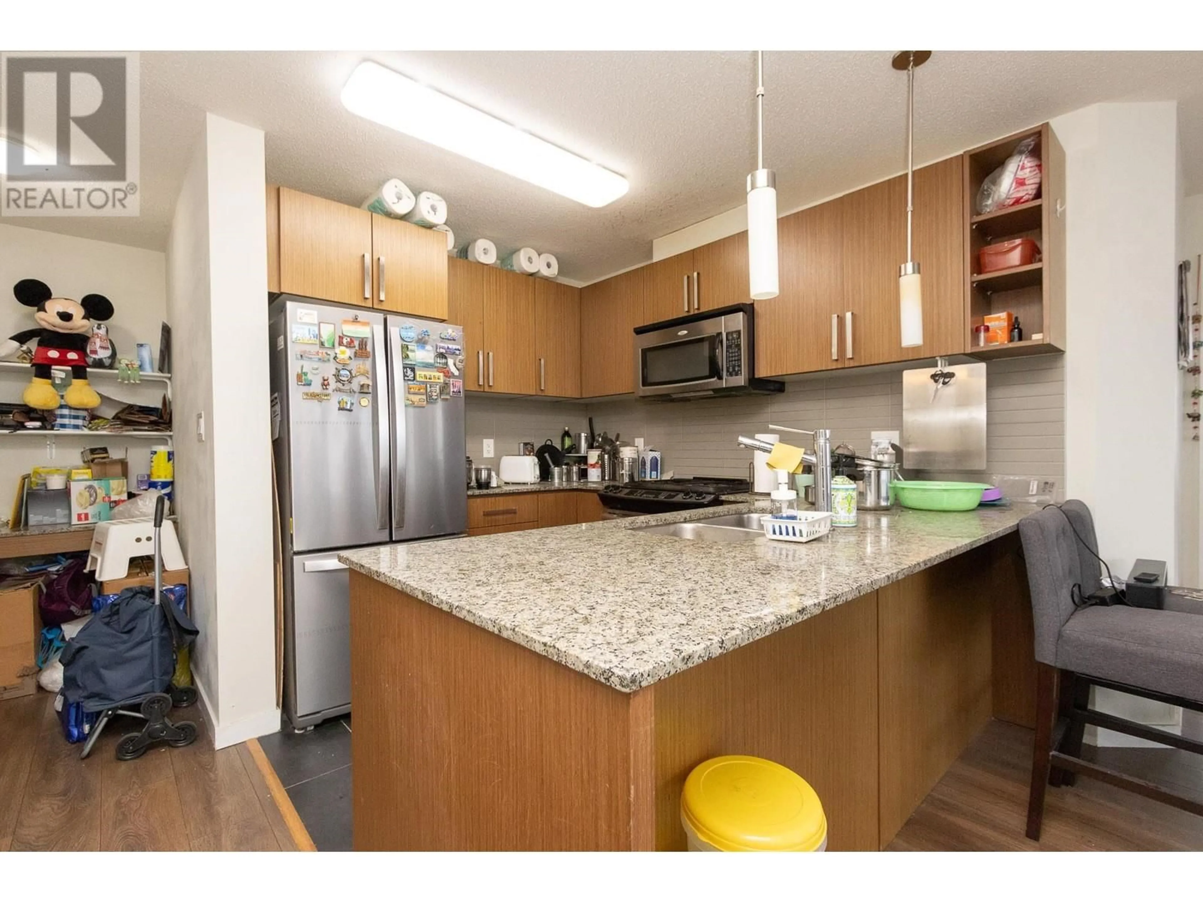 Standard kitchen, unknown for 3105 - 9888 CAMERON STREET, Burnaby British Columbia V3J0A4