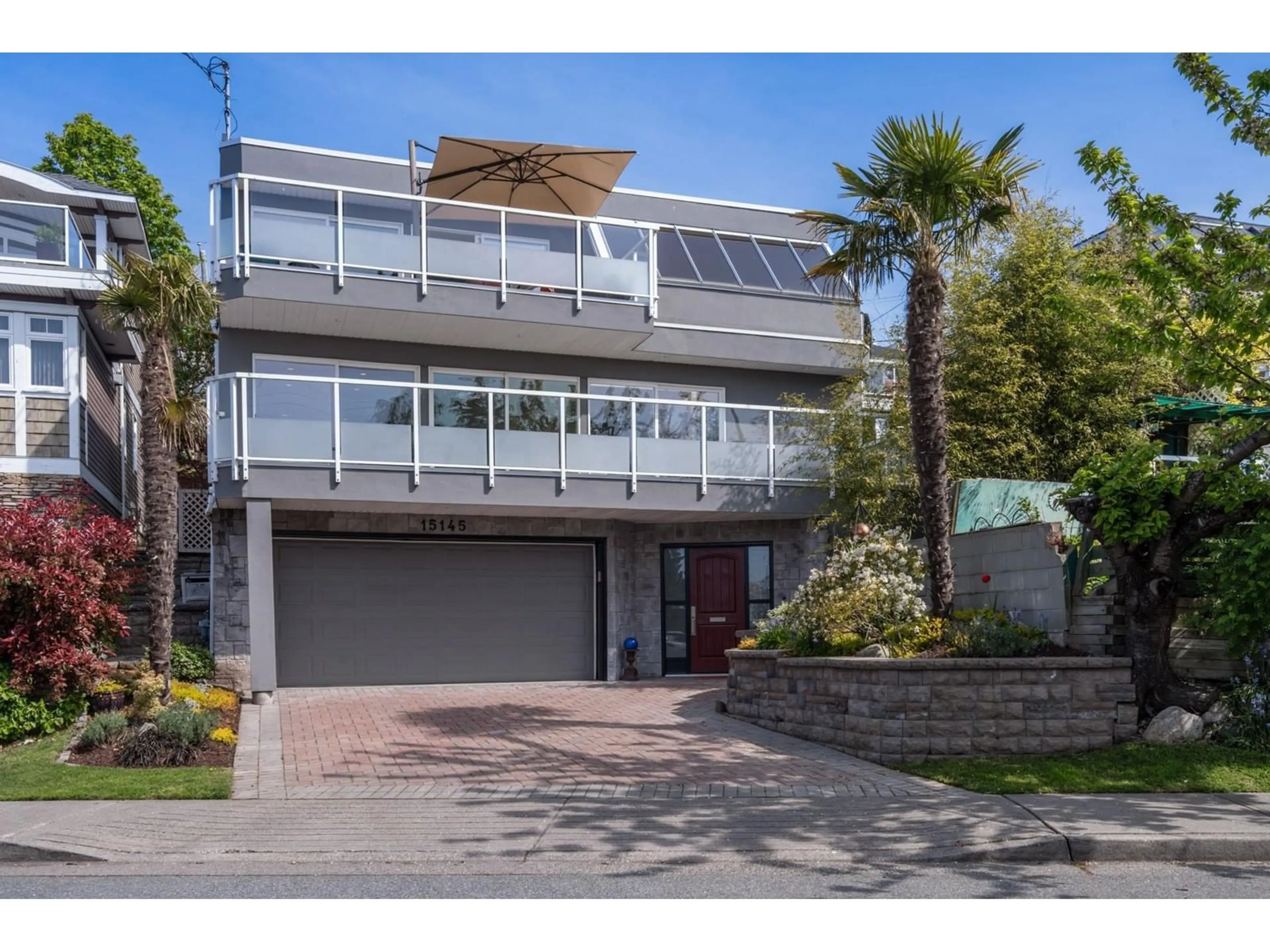 Home with brick exterior material, street for 15145 VICTORIA, White Rock British Columbia V4B1G5