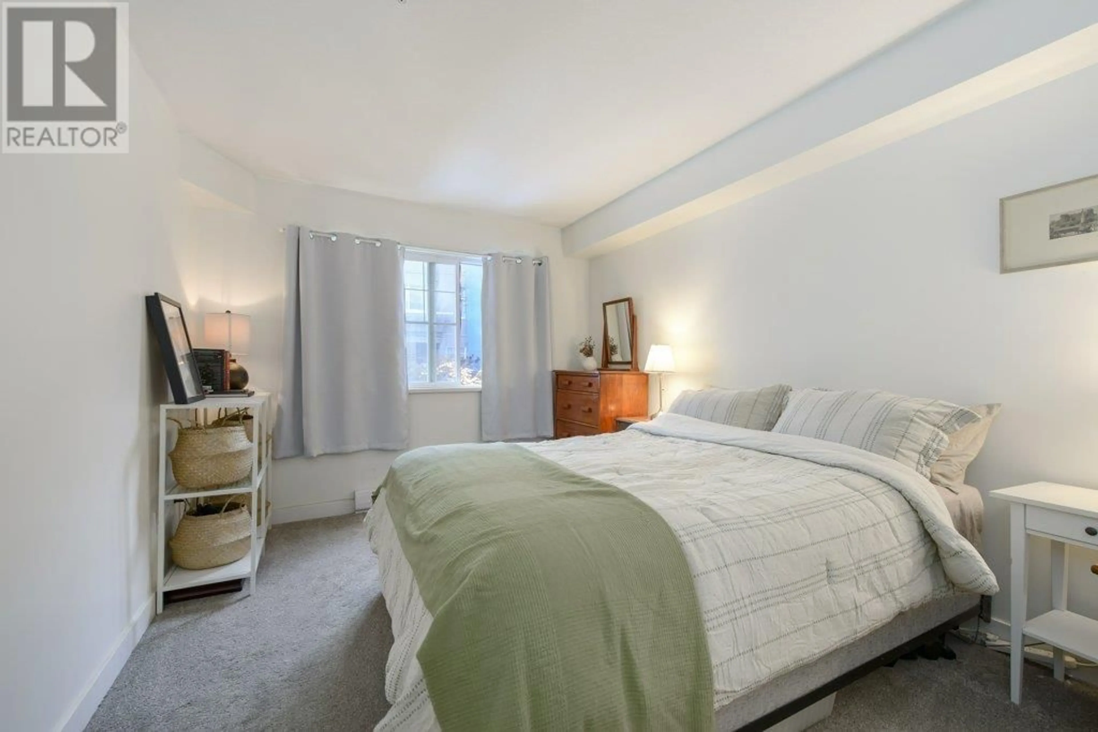 Bedroom with bed, unknown for 207 - 3240 ST JOHNS STREET, Port Moody British Columbia V3H0C1
