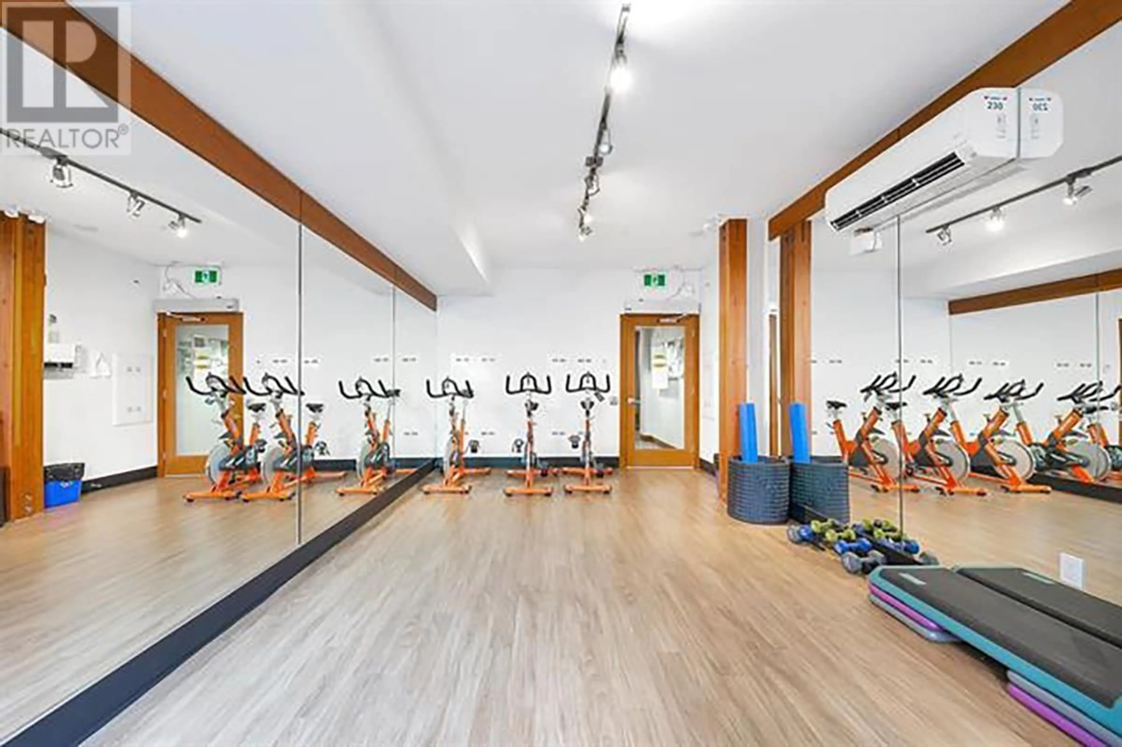 Gym or fitness room for 524 - 723 3RD STREET, North Vancouver British Columbia V7M0E4