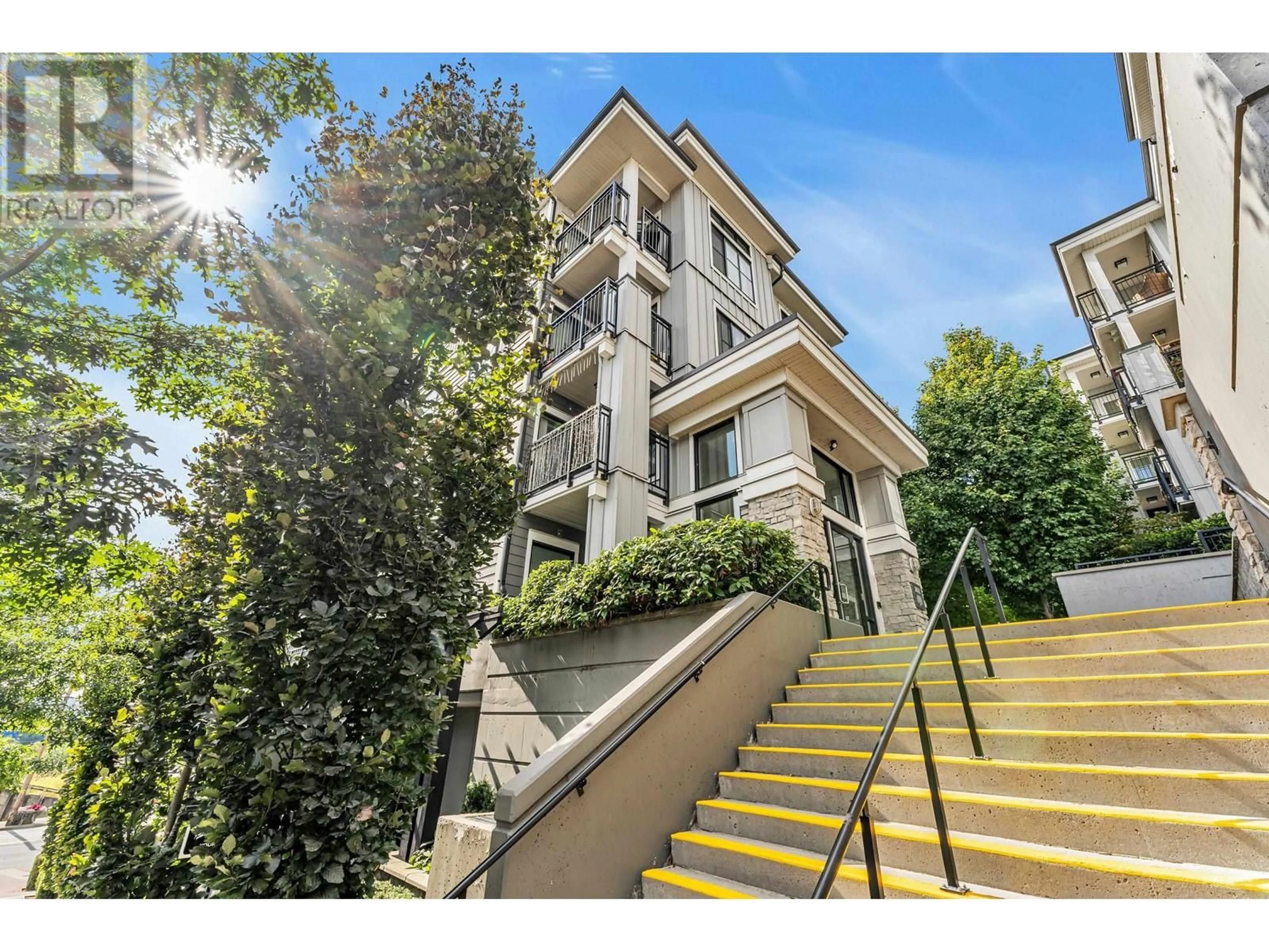Stairs for 310 - 202 LEBLEU STREET, Coquitlam British Columbia V3K4L6