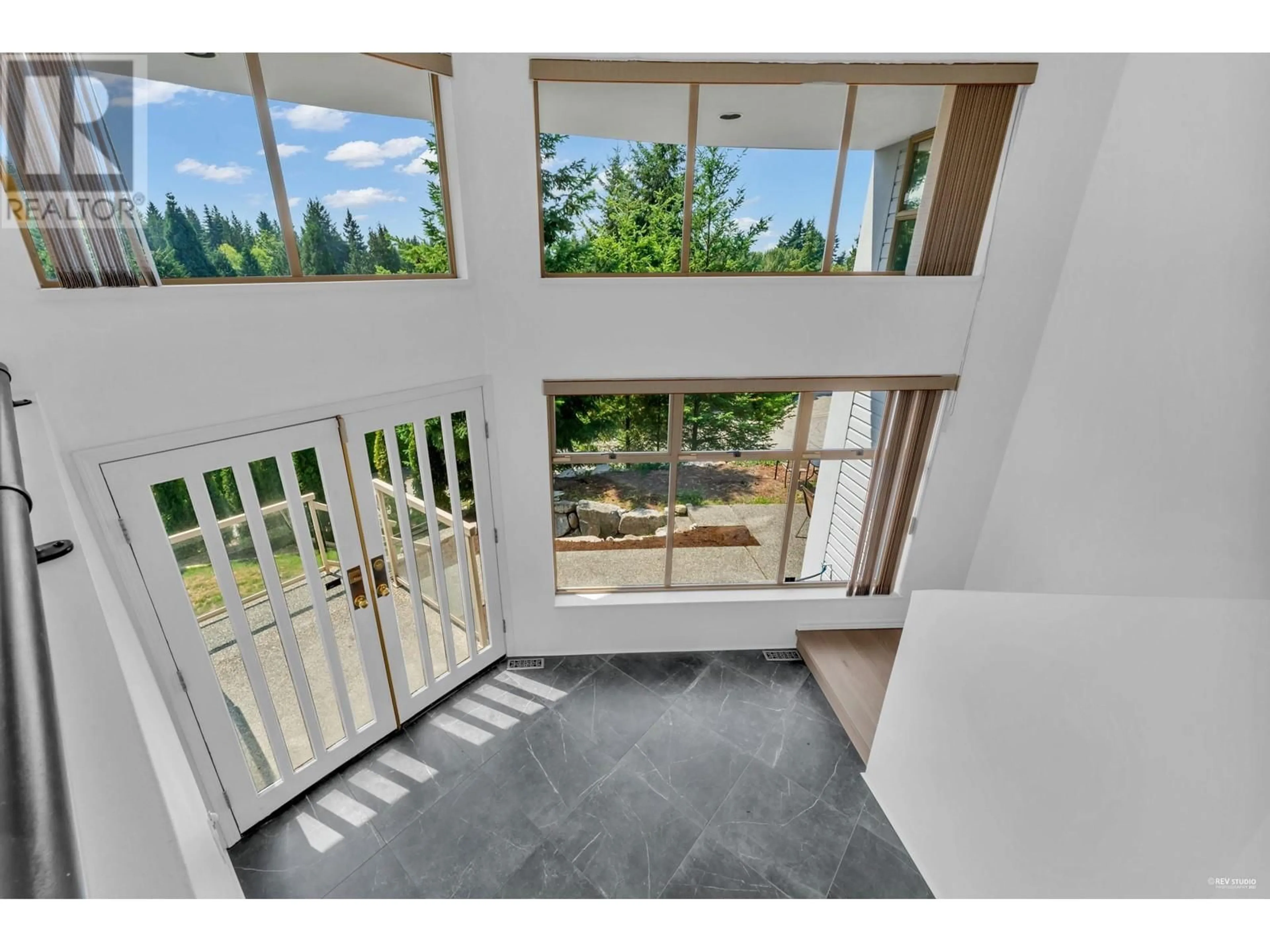 Unknown for 4809 NORTHWOOD PLACE, West Vancouver British Columbia V7S3C5