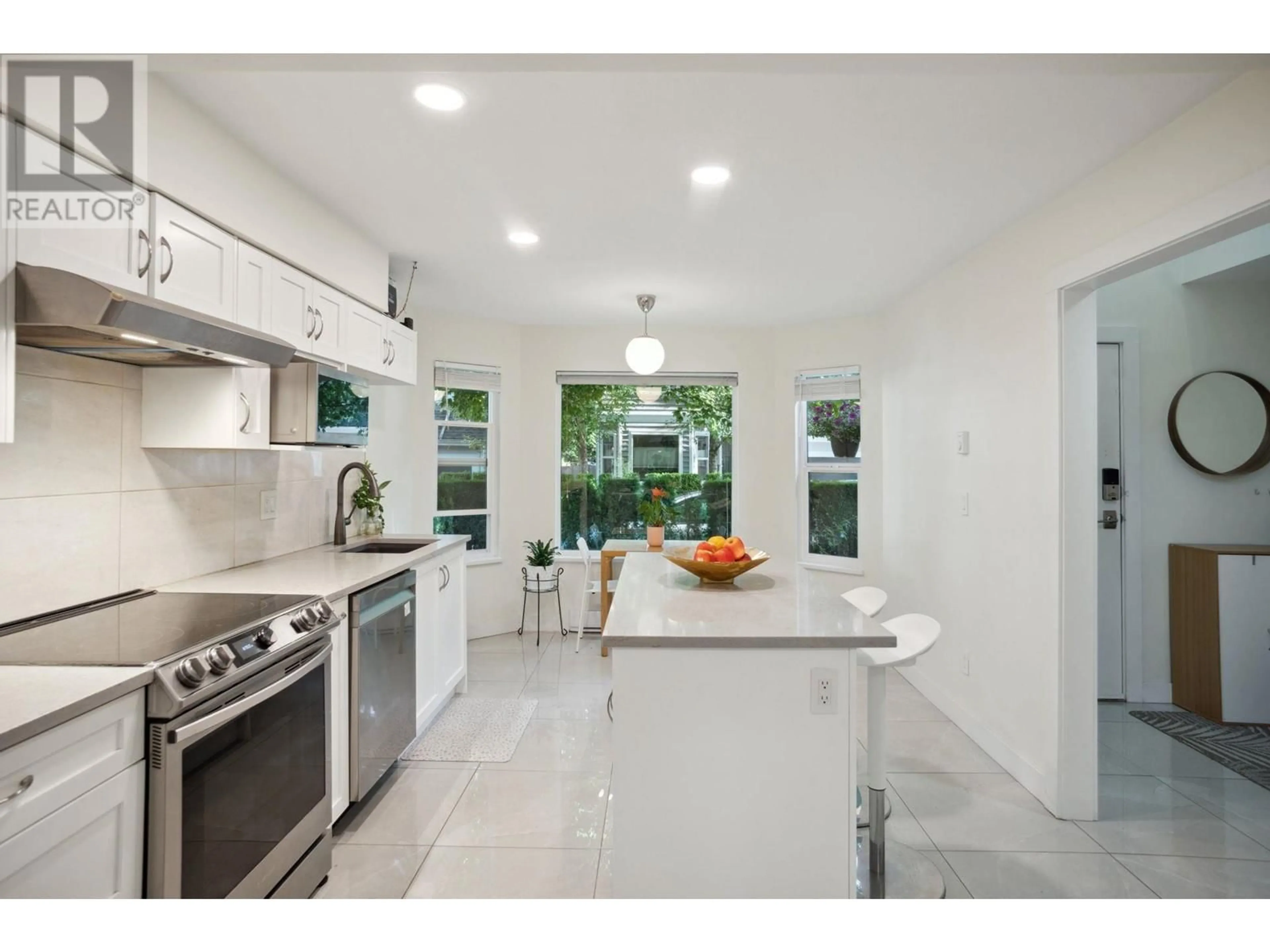 Contemporary kitchen, ceramic/tile floor for 13 - 1135 LANSDOWNE DRIVE, Coquitlam British Columbia V3B7K6