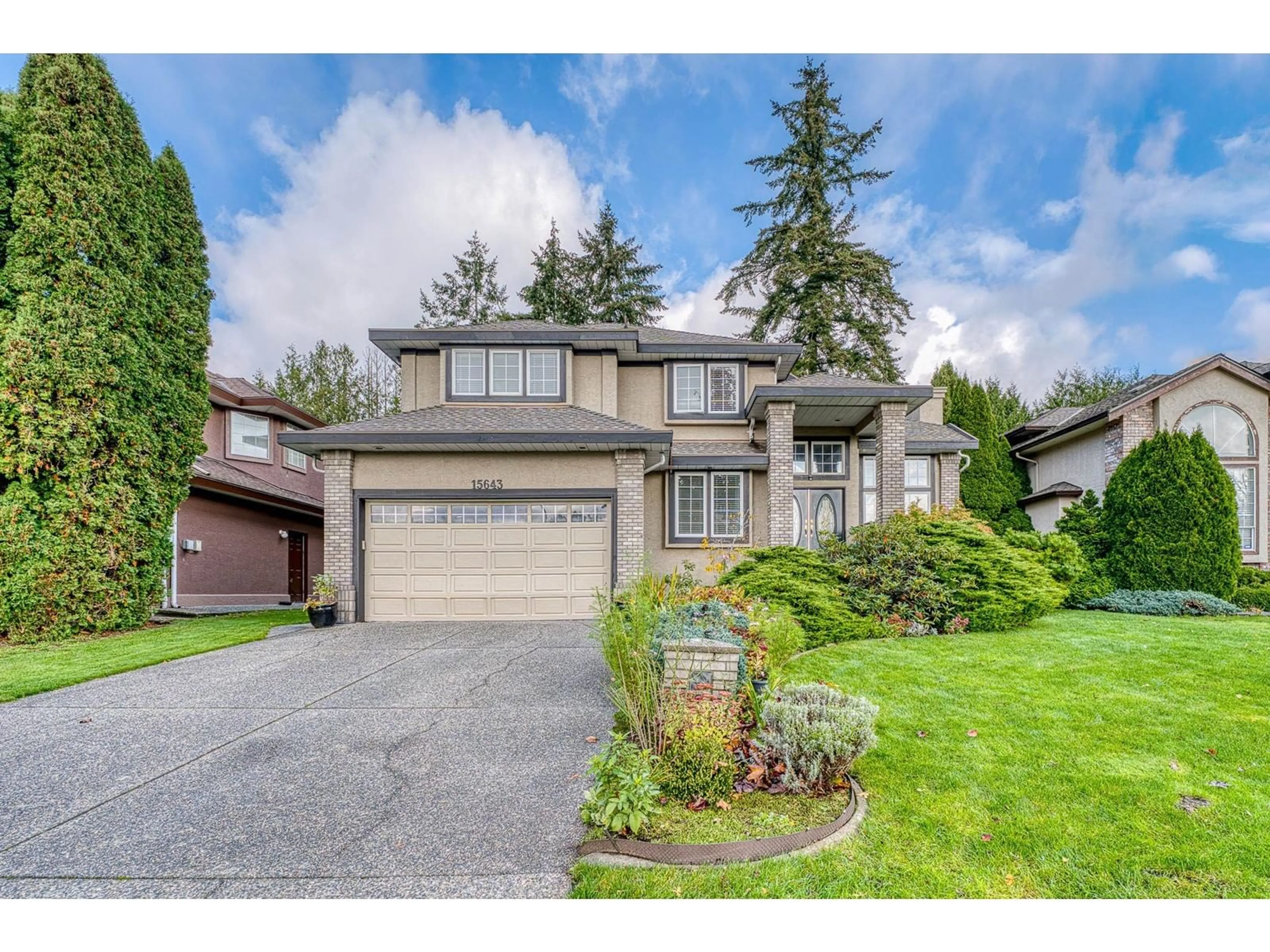 Home with vinyl exterior material, street for 15643 78A, Surrey British Columbia V4N0X5