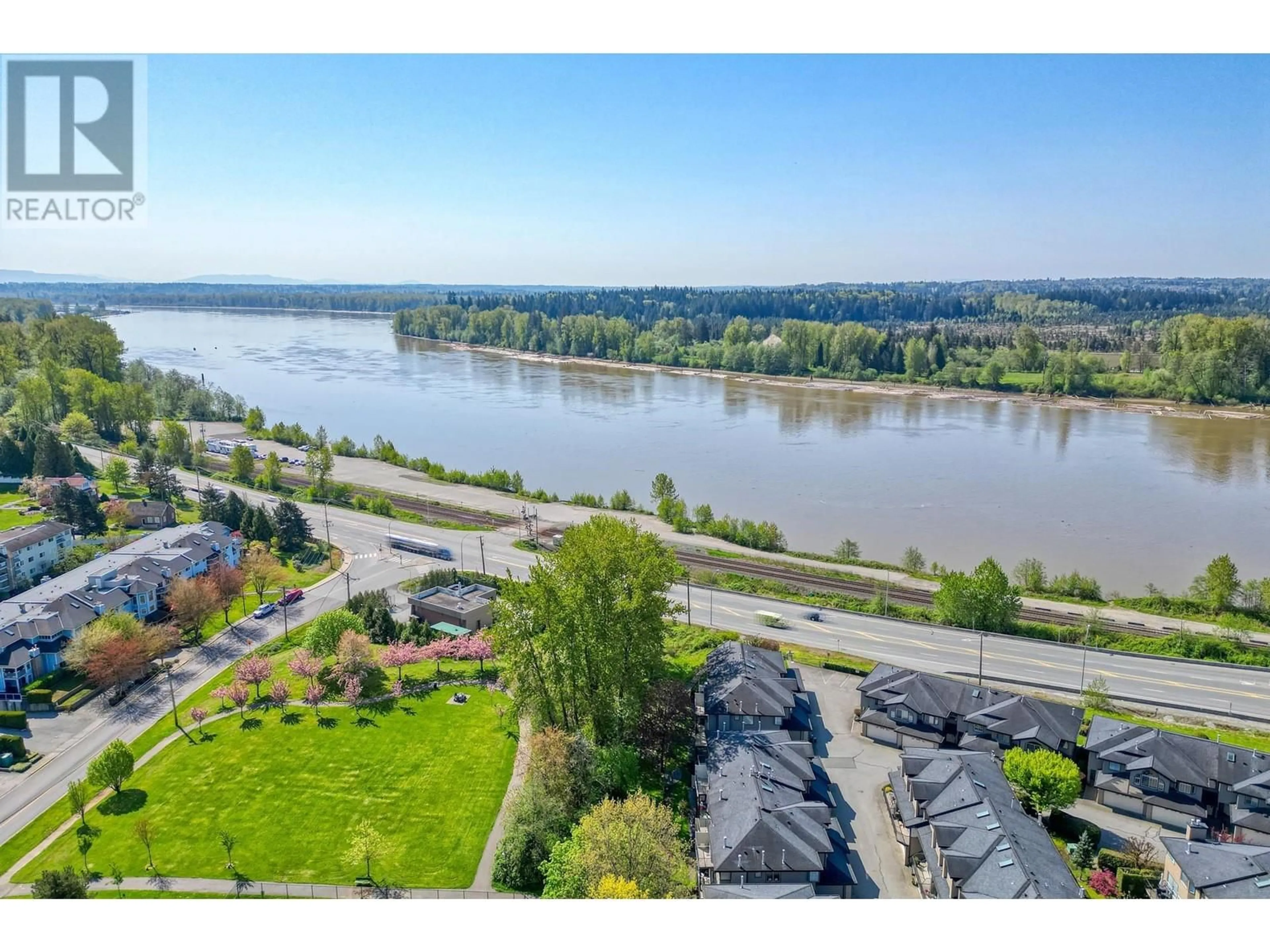 A pic from outside/outdoor area/front of a property/back of a property/a pic from drone, water/lake/river/ocean view for 204 - 11595 FRASER STREET, Maple Ridge British Columbia V2X0X7
