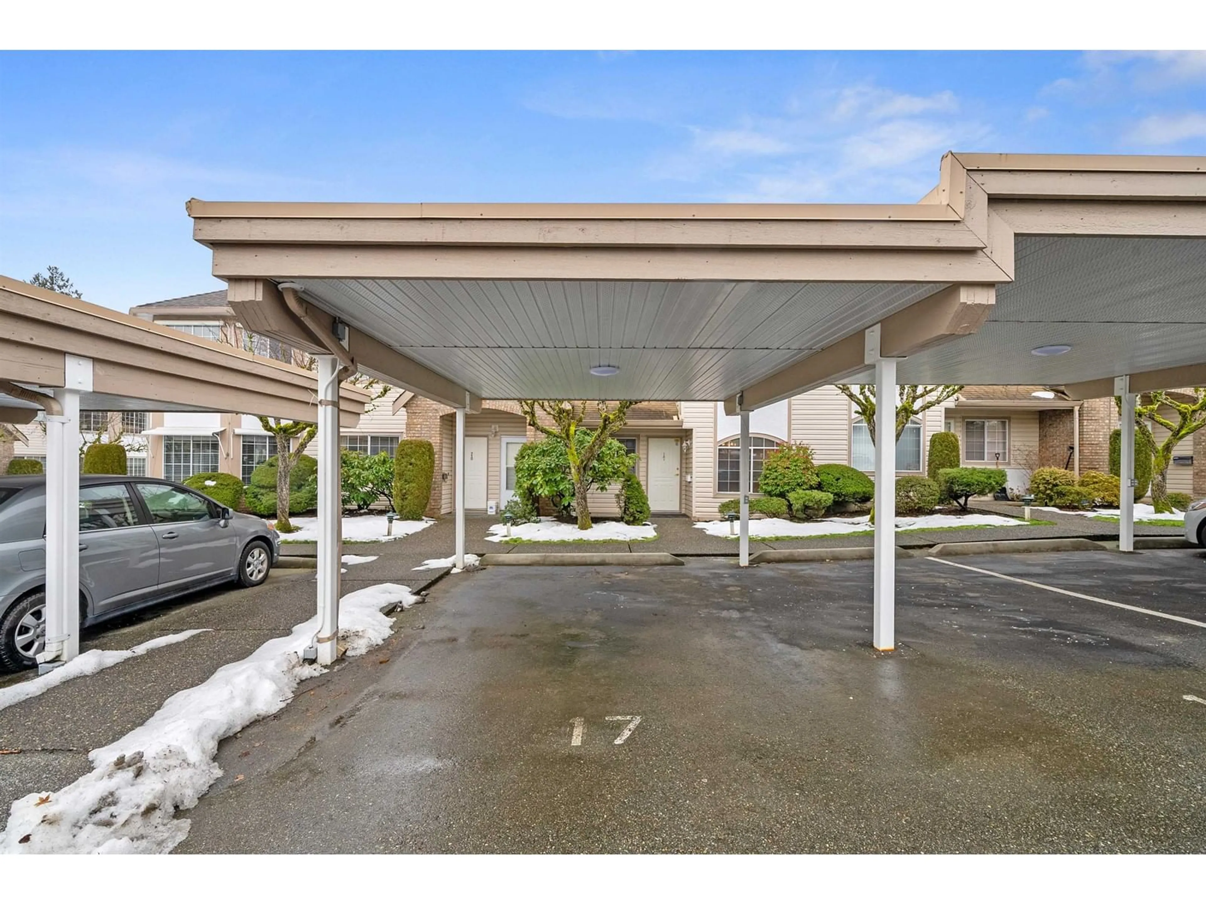 Unknown for 17 - 3110 TRAFALGAR, Abbotsford British Columbia V2S7X7