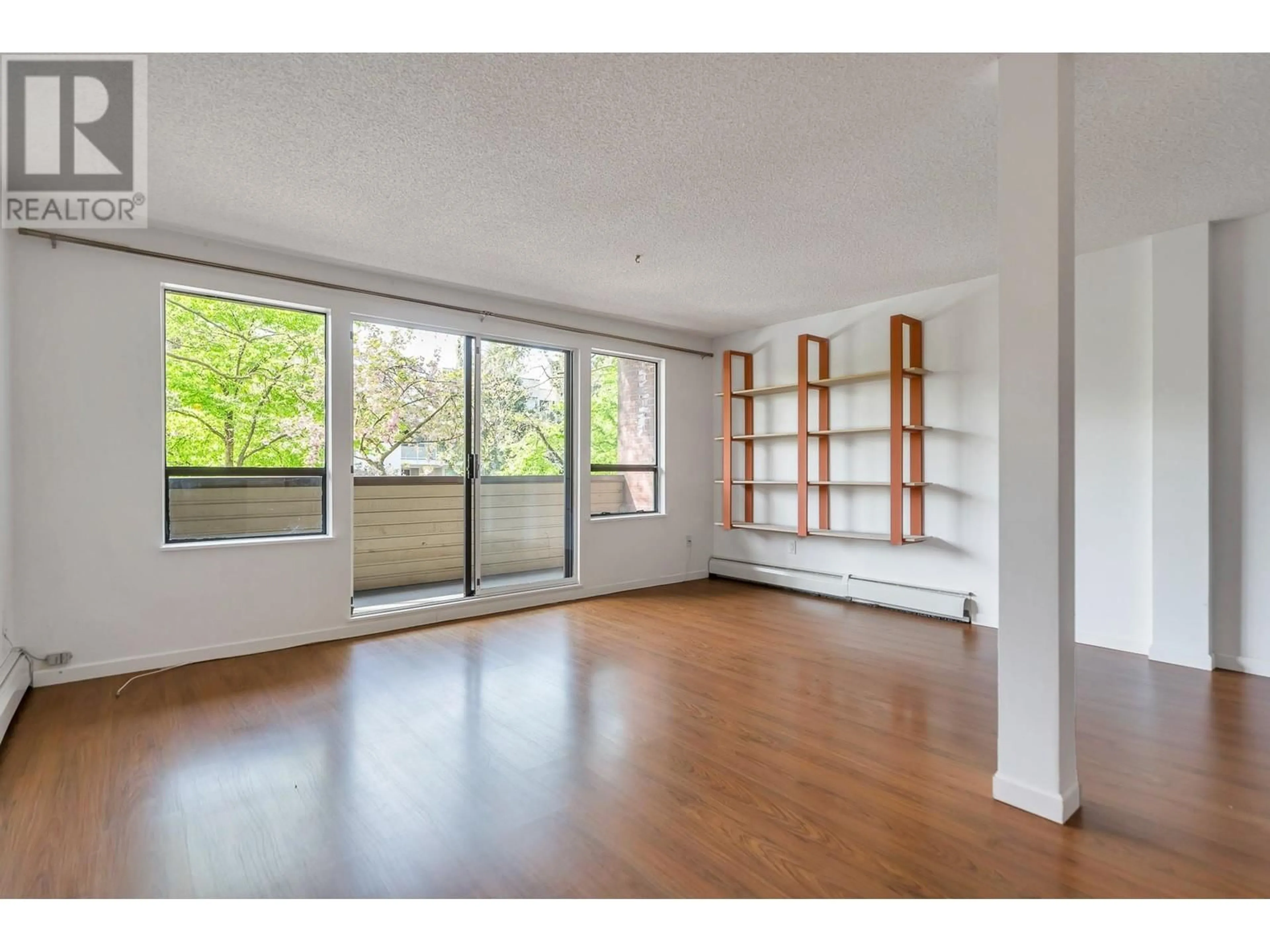 A pic of a room for 207 - 853 7TH AVENUE, Vancouver British Columbia V5T1P4