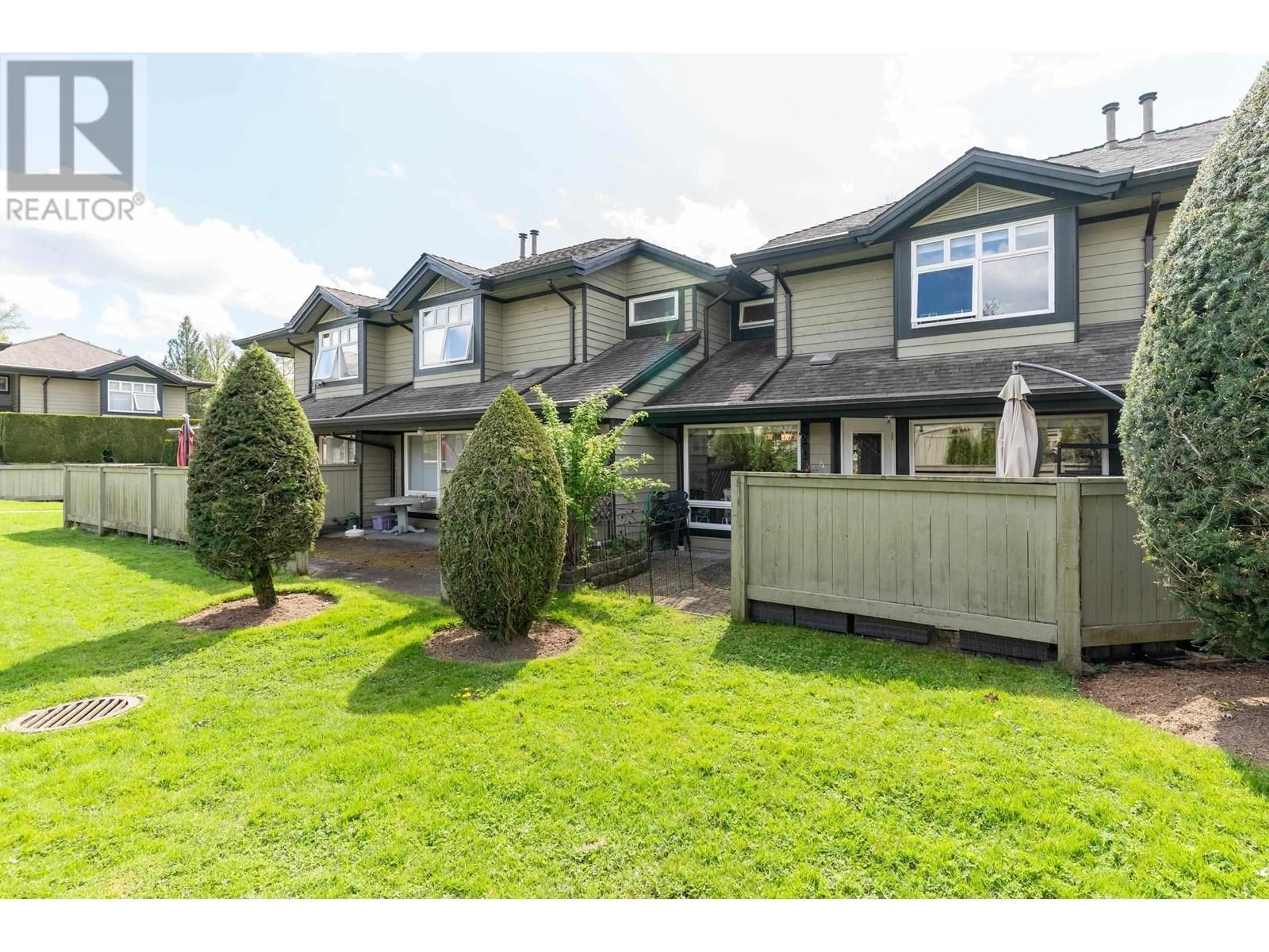 A pic from outside/outdoor area/front of a property/back of a property/a pic from drone, street for 57 - 11737 236 STREET, Maple Ridge British Columbia V4R2E5