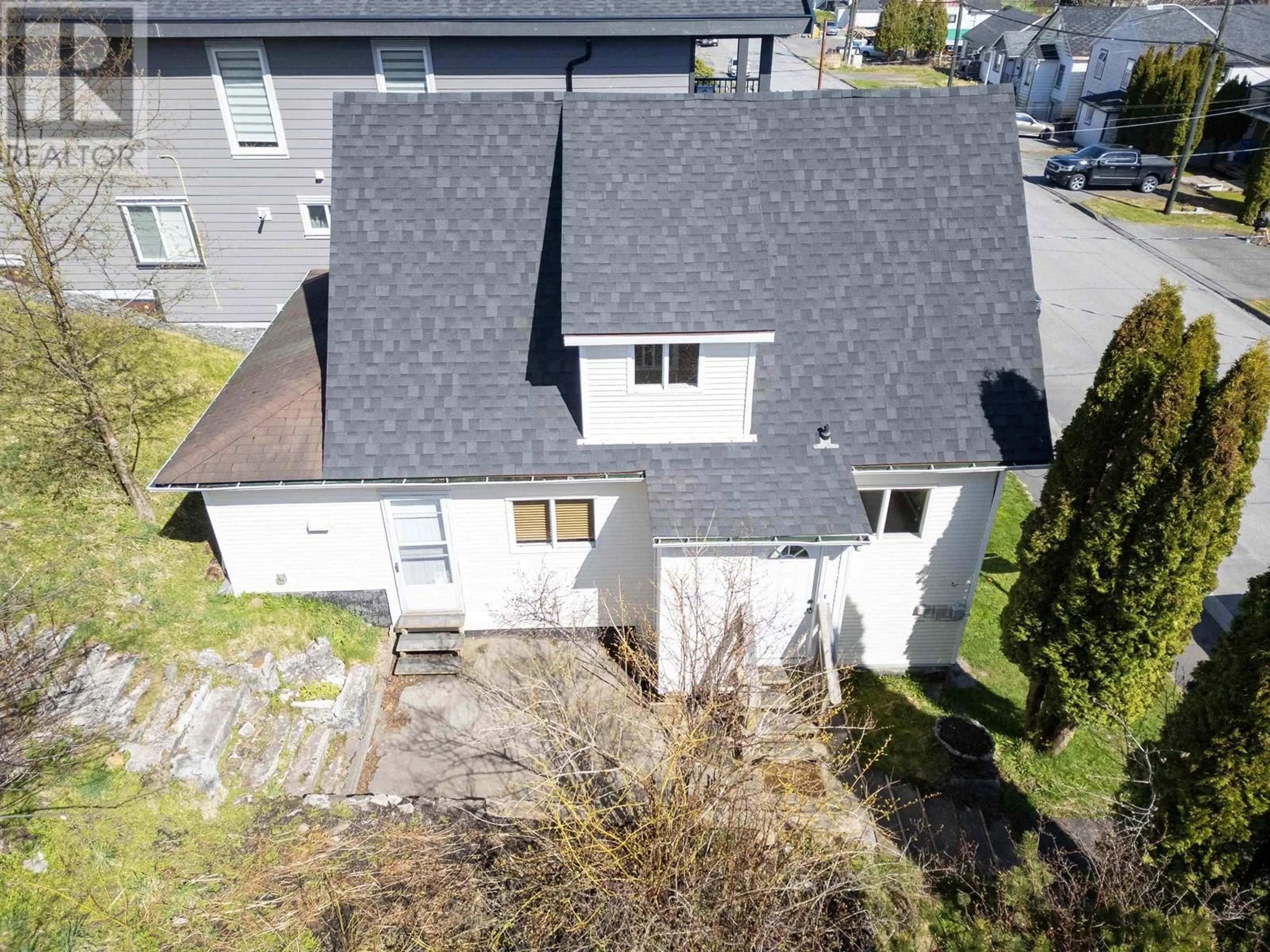 A pic from outside/outdoor area/front of a property/back of a property/a pic from drone, street for 344 8TH AVENUE, Prince Rupert British Columbia V8J2P5