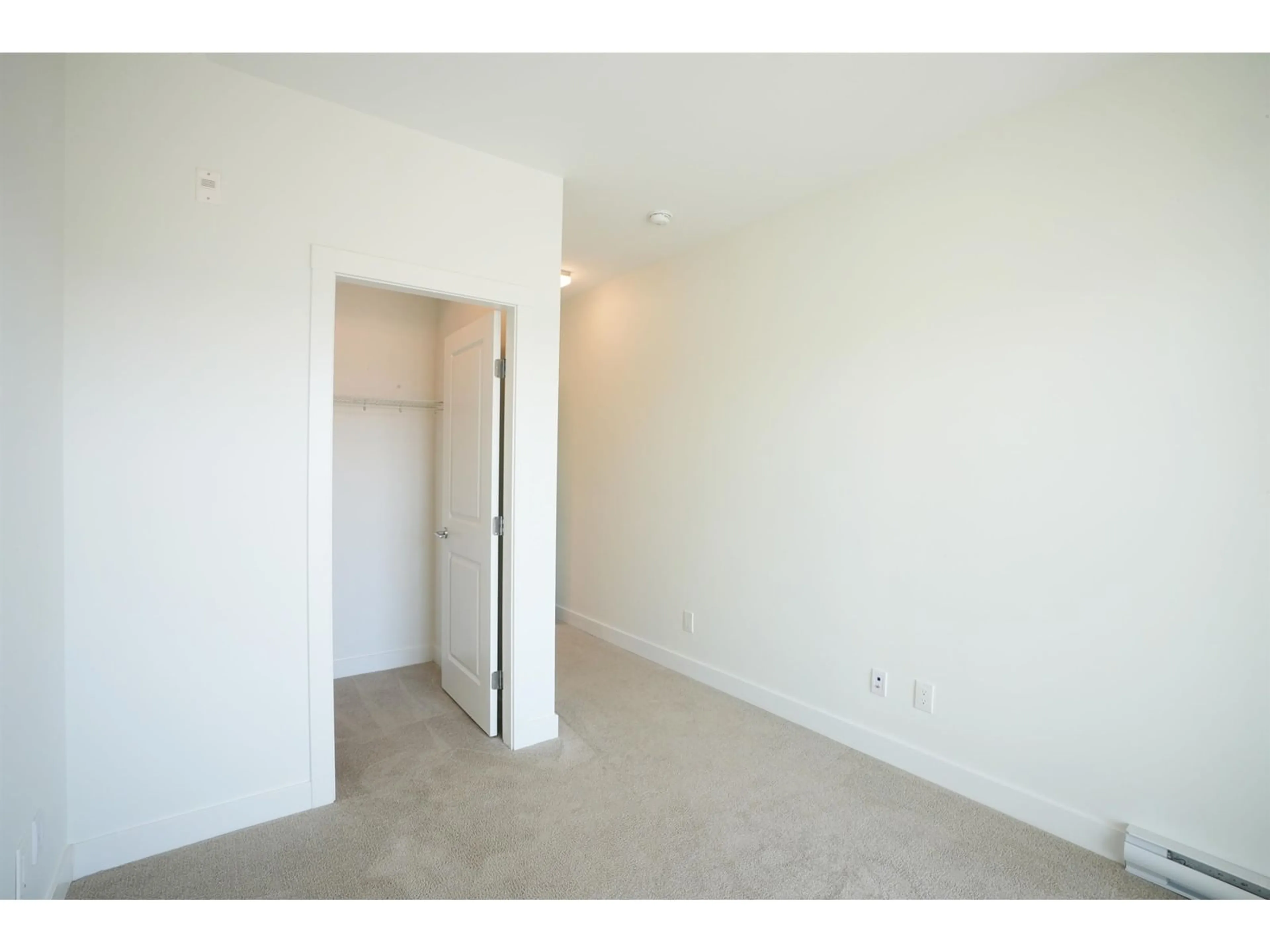A pic of a room for B208 - 20487 65, Langley British Columbia V2Y3E3