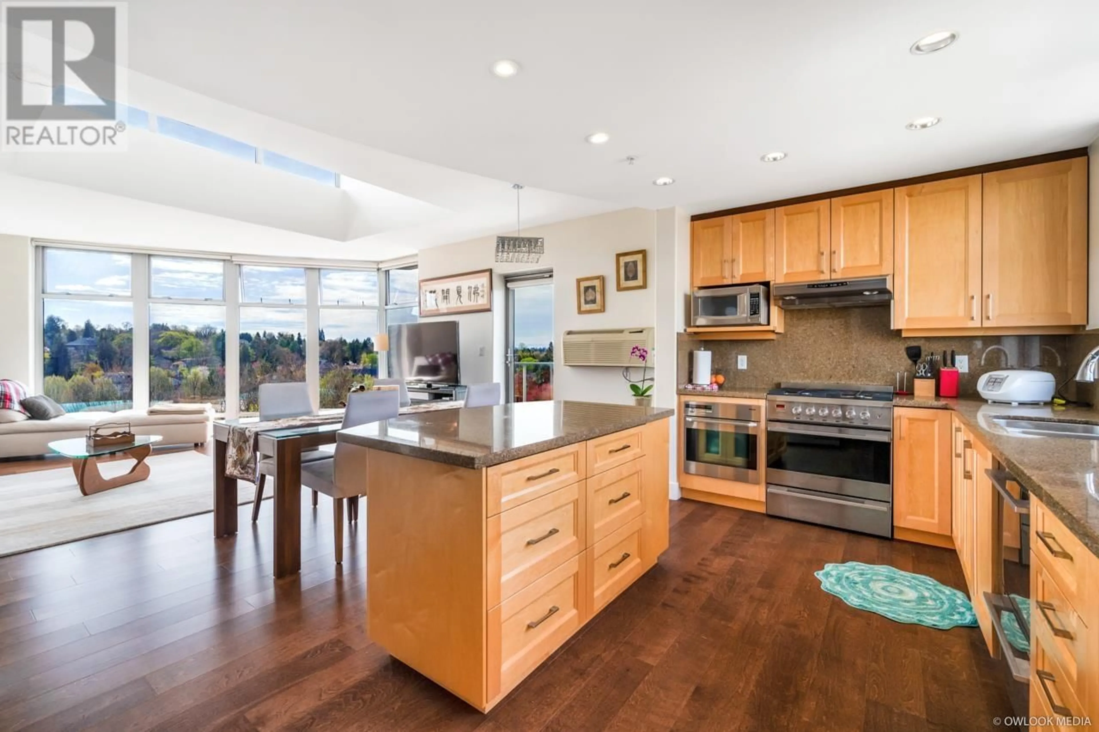 Open concept kitchen, unknown for 1201 - 2965 FIR STREET, Vancouver British Columbia V6J5M9