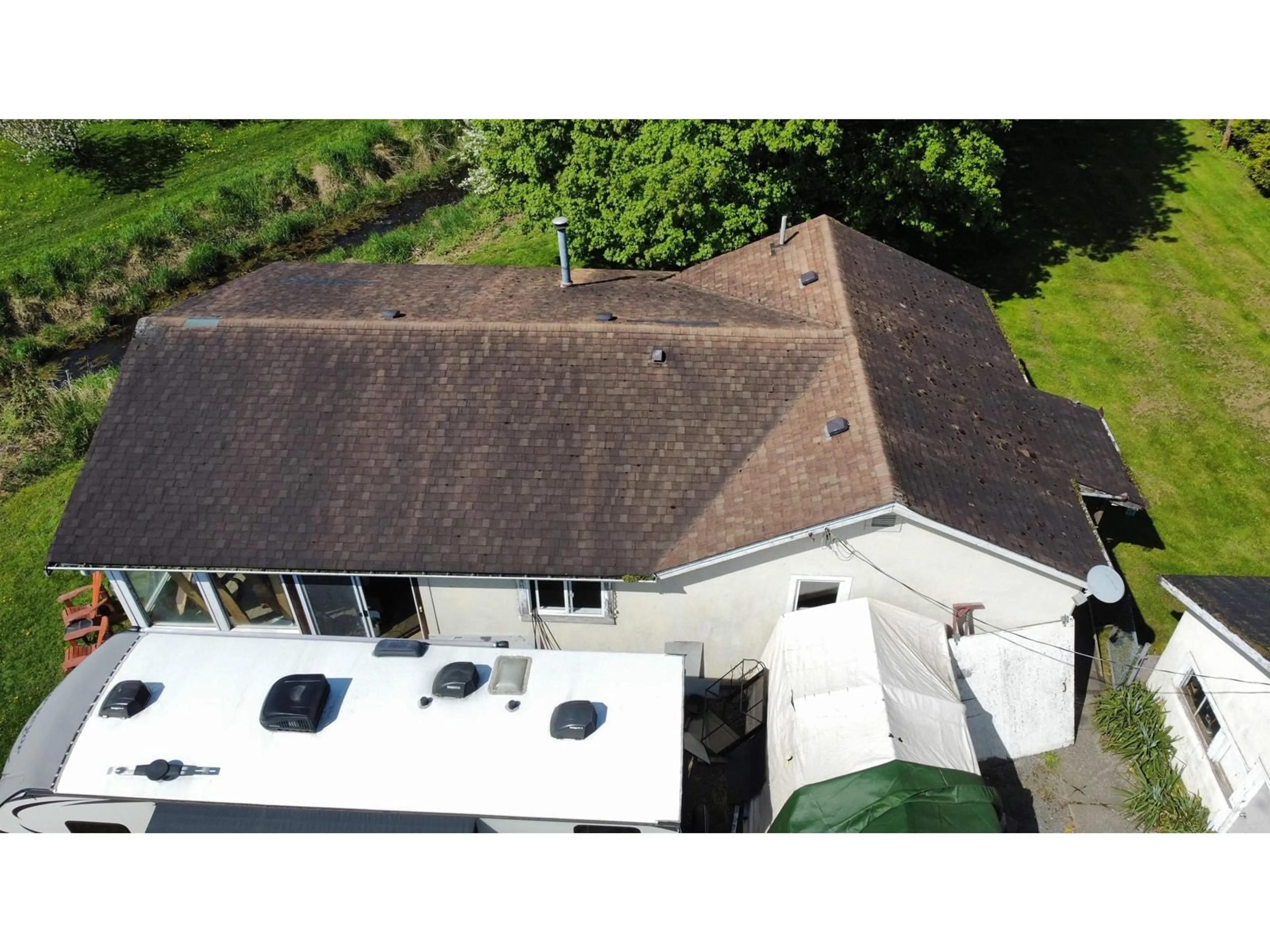 A pic from outside/outdoor area/front of a property/back of a property/a pic from drone, building for 5970 MCCALLUM ROAD, Agassiz British Columbia V0M1A3