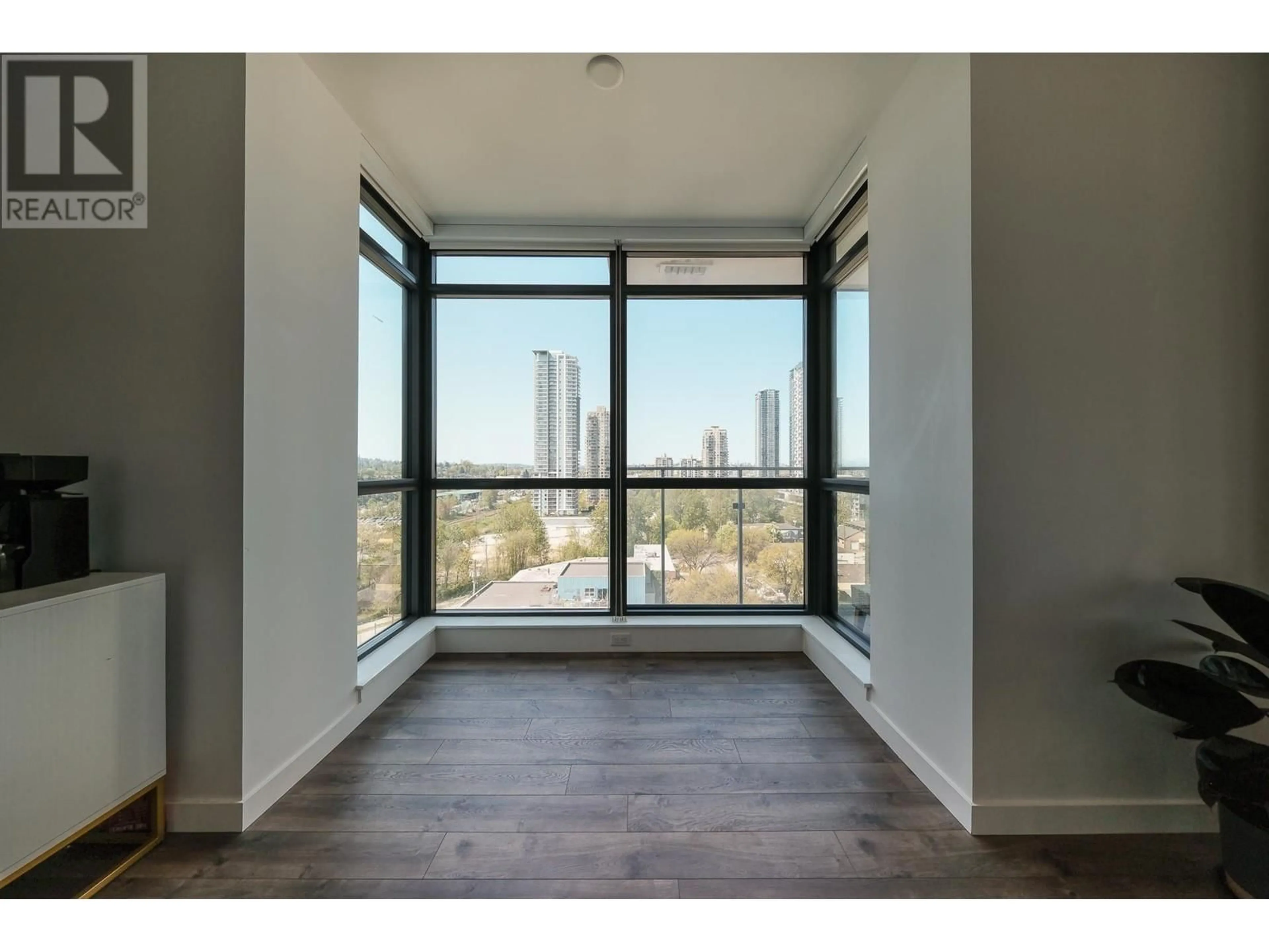 A pic of a room for 1101 - 4488 JUNEAU STREET, Burnaby British Columbia V5C0M4