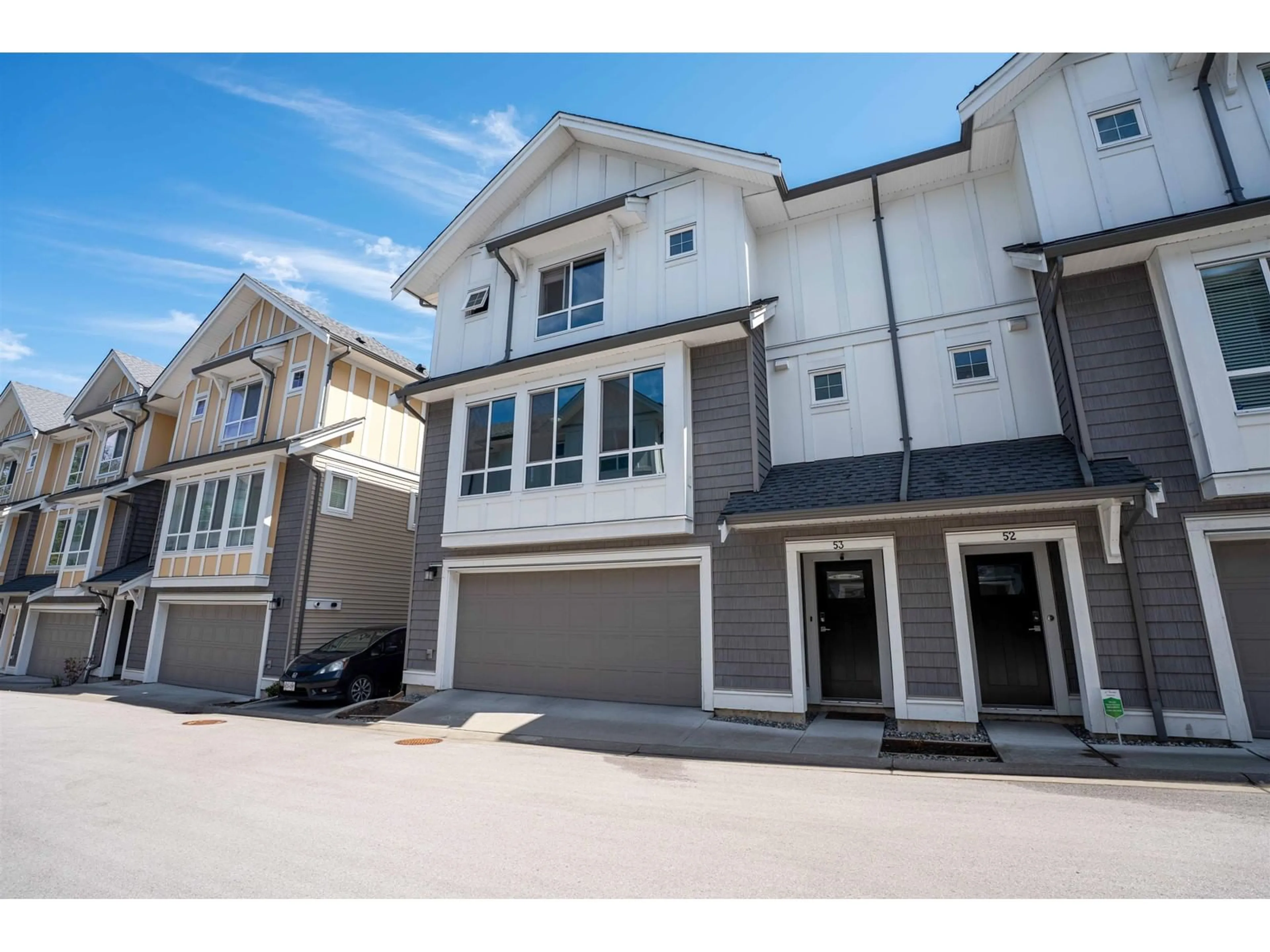 Home with vinyl exterior material, street for 53 - 9688 162A, Surrey British Columbia V4N6V3