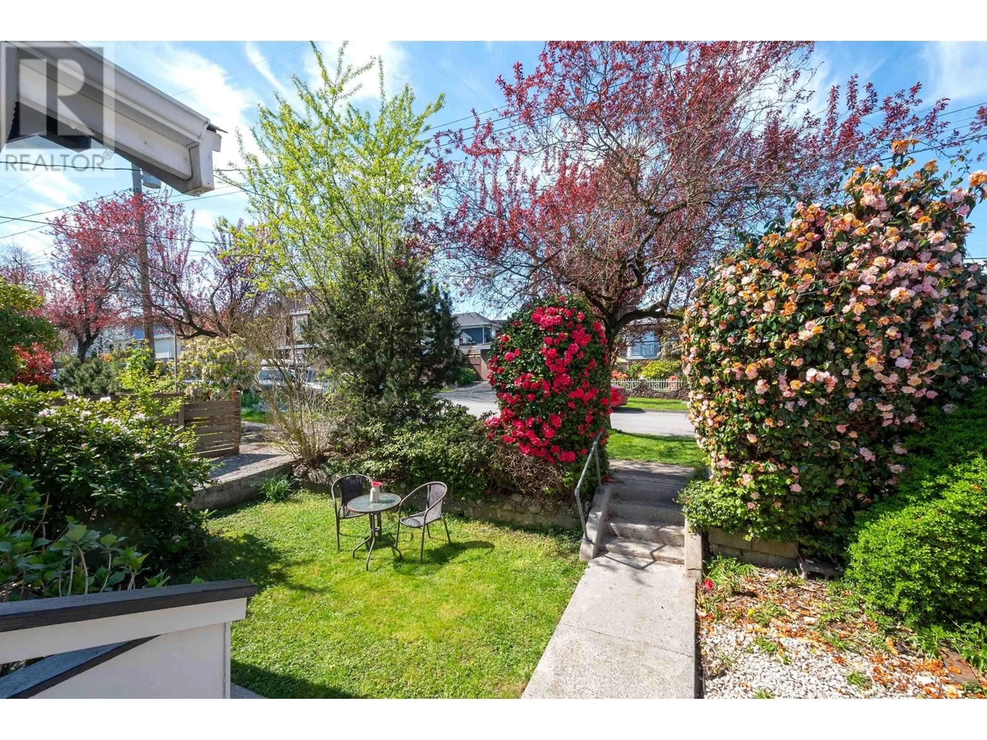 Patio, street for 4160 ST. CATHERINES STREET, Vancouver British Columbia V5V4L8