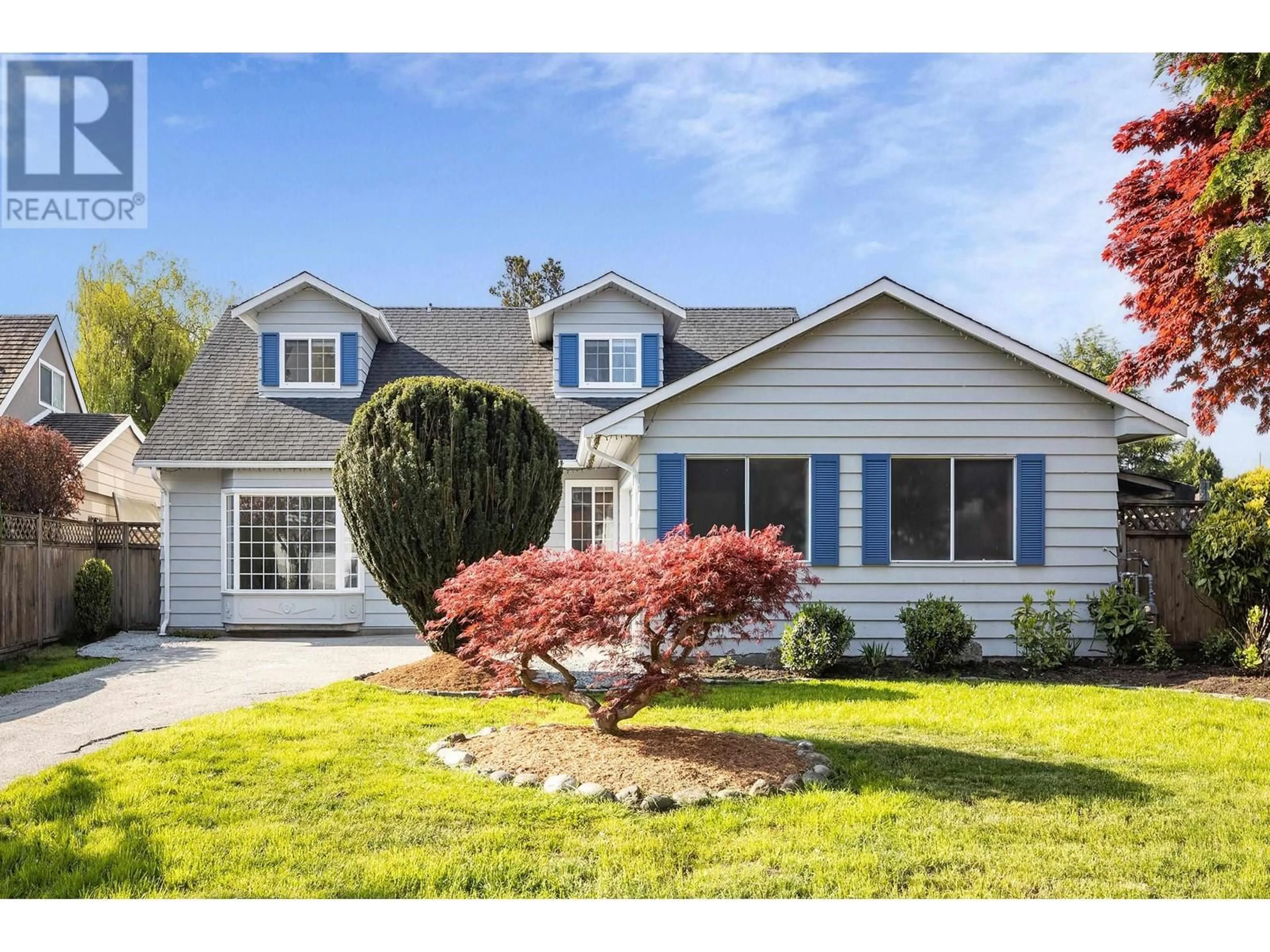 Home with vinyl exterior material, street for 10080 ROSEDENE CRESCENT, Richmond British Columbia V7A2P7