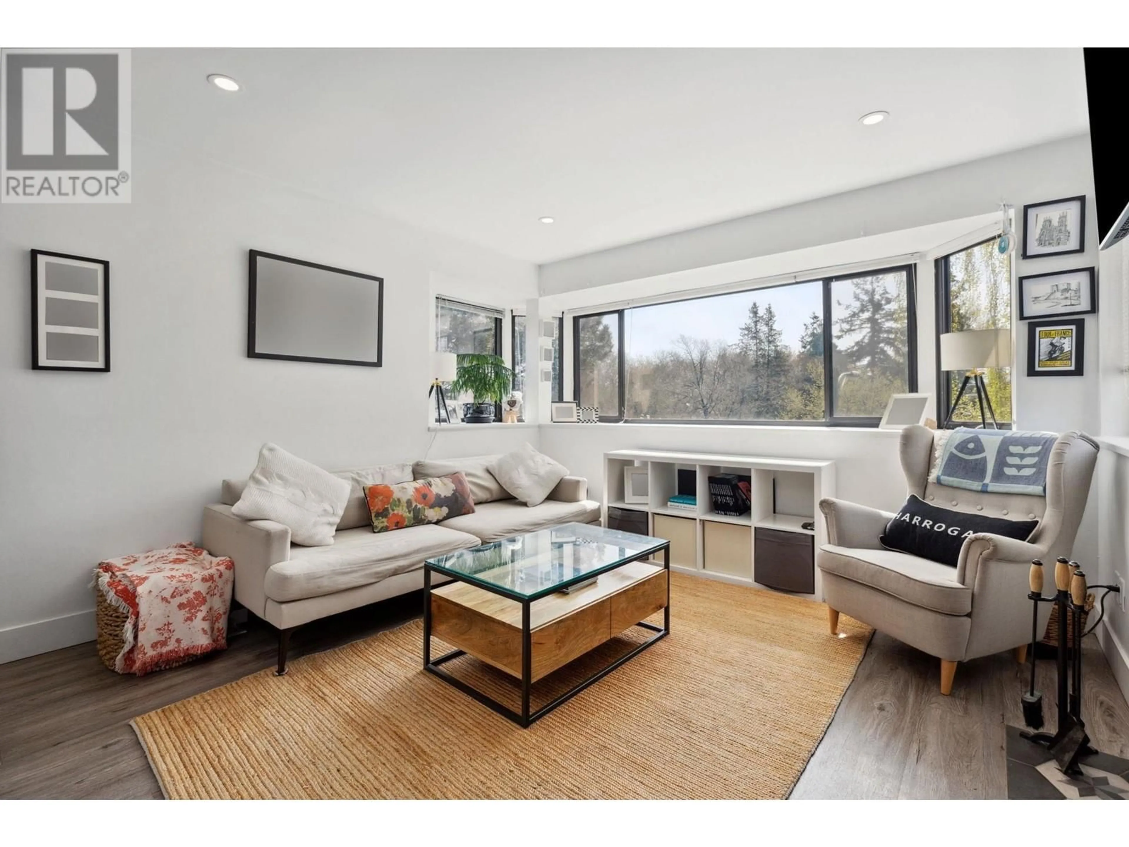 Living room with furniture, unknown for 20 - 3437 4TH AVENUE, Vancouver British Columbia V6R1N7