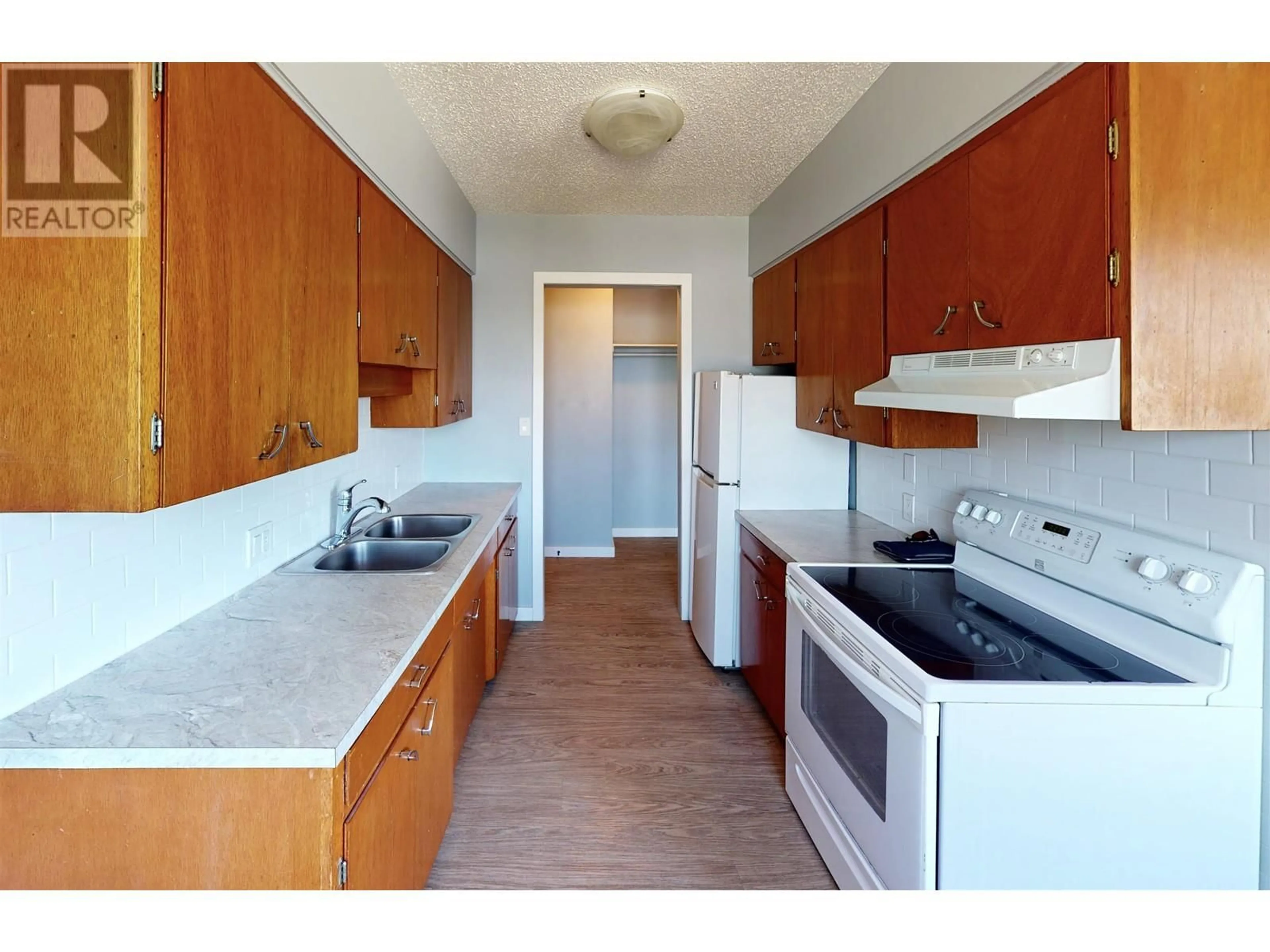 Standard kitchen, unknown for 111 - 9807 104 AVENUE, Fort St. John British Columbia V1J2K4