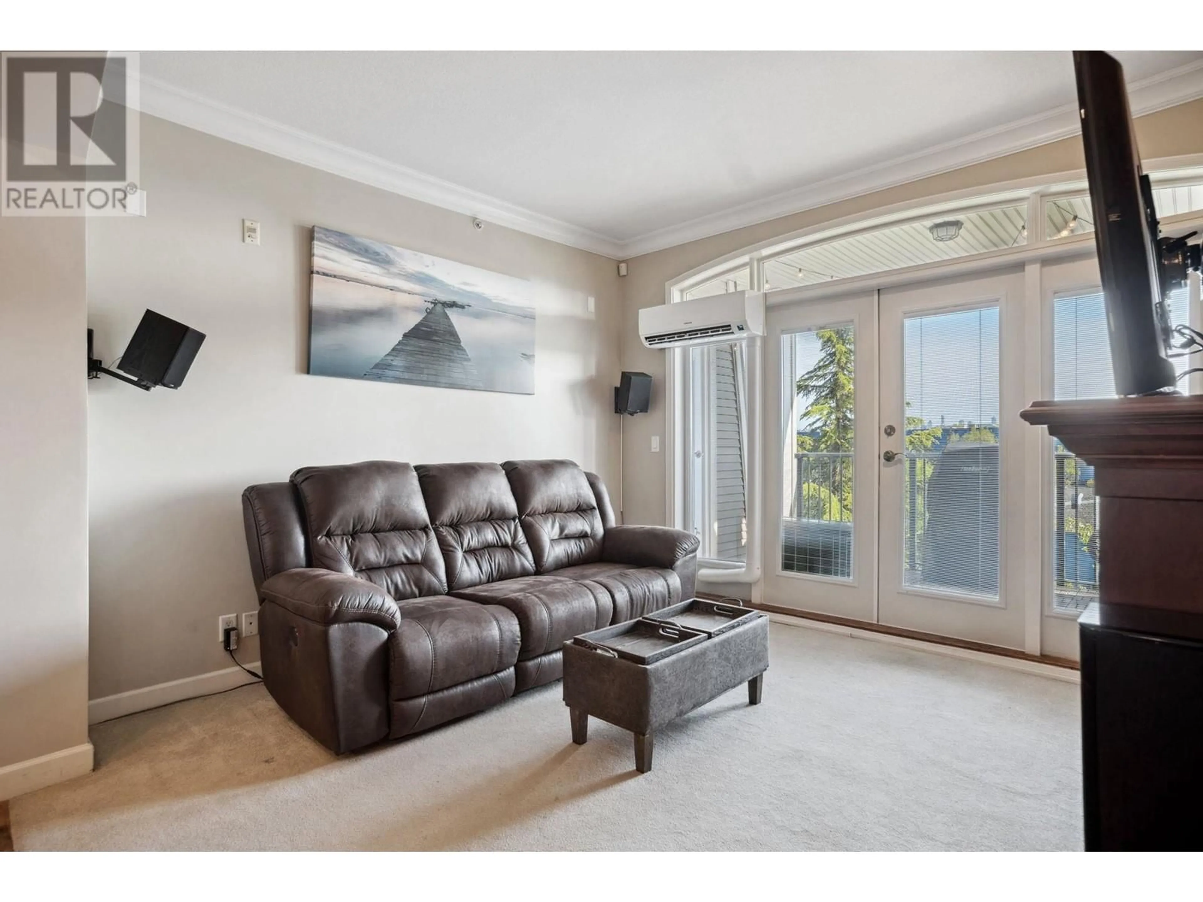 Living room with furniture, unknown for 308 - 976 ADAIR AVENUE, Coquitlam British Columbia V3K3V2