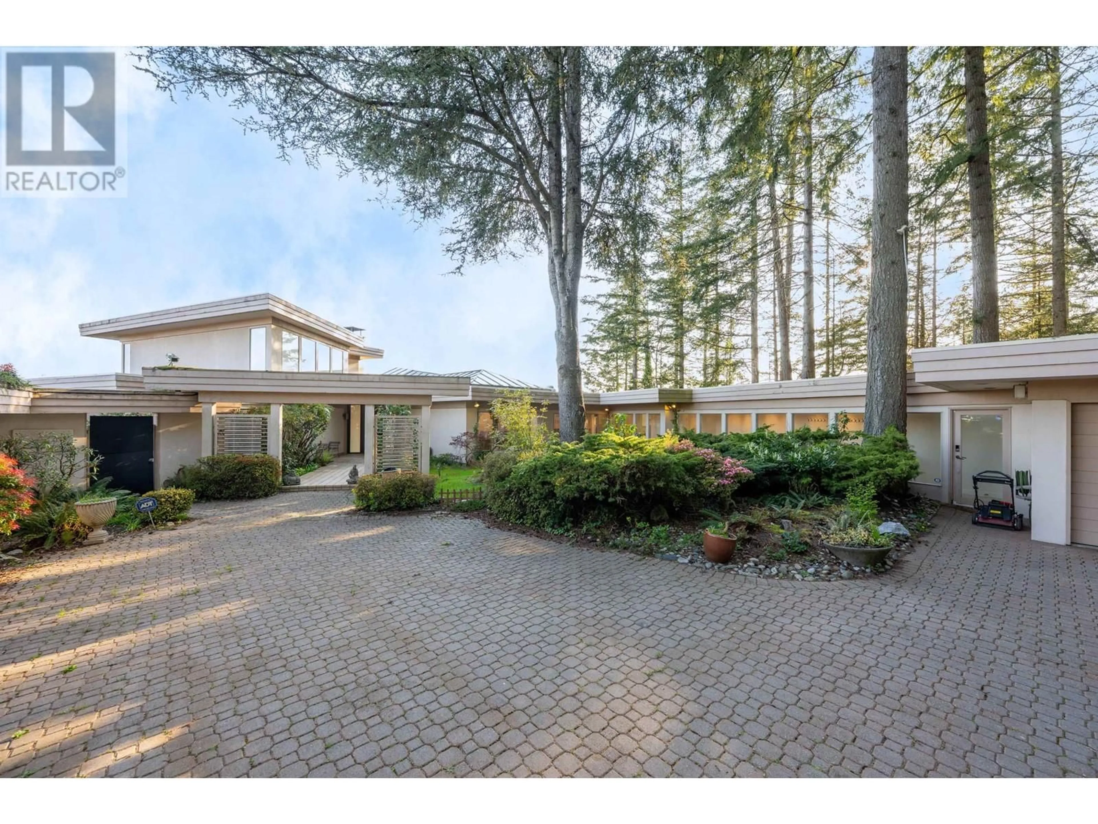 Unknown for 4060 ALMONDEL ROAD, West Vancouver British Columbia V7V3L5