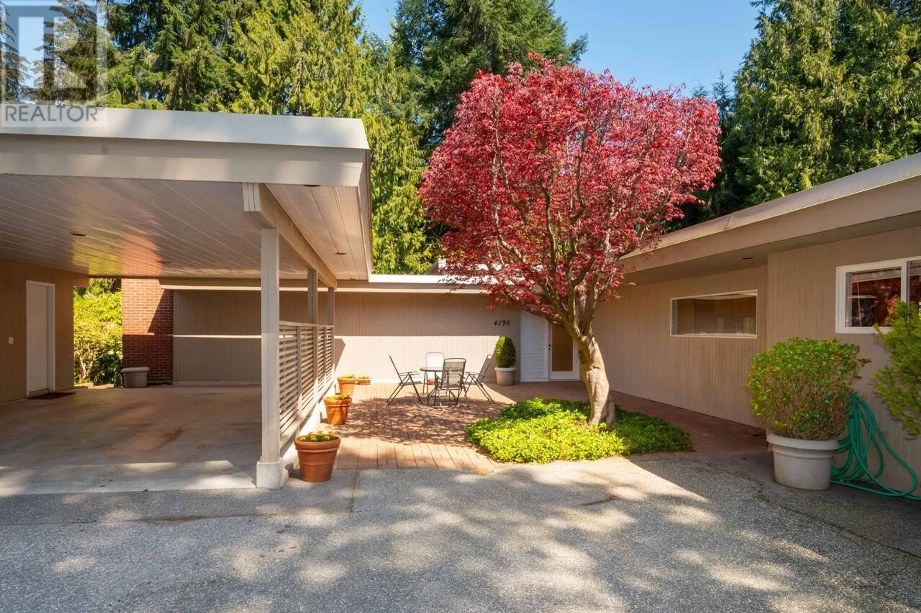 Patio, street for 4136 VIRGINIA CRESCENT, North Vancouver British Columbia V7R3Z6